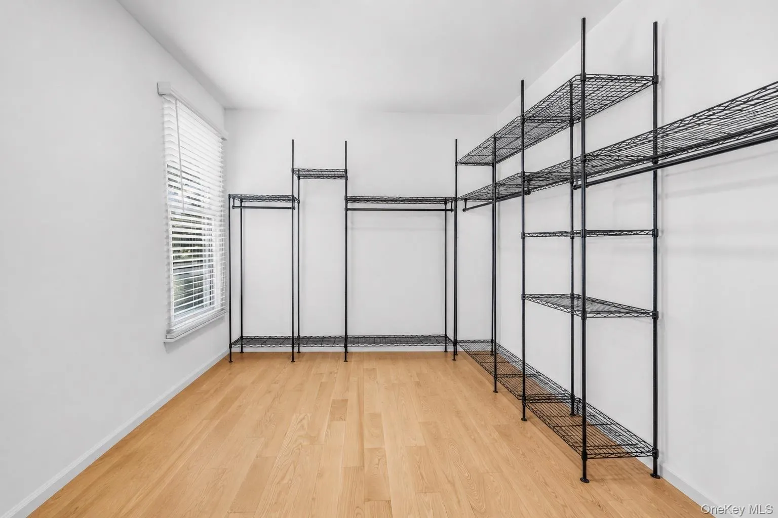 1315 6th Avenue, Hempstead, NY, 6 Bedrooms Bedrooms, 10 Rooms Rooms,3 BathroomsBathrooms,Residential,For Rent,6th,0,1008698 1315 6th Avenue, Hempstead, NY, 6 Bedrooms Bedrooms, 10 Rooms Rooms,3 BathroomsBathrooms,Residential,For Rent,6th,0,1008698