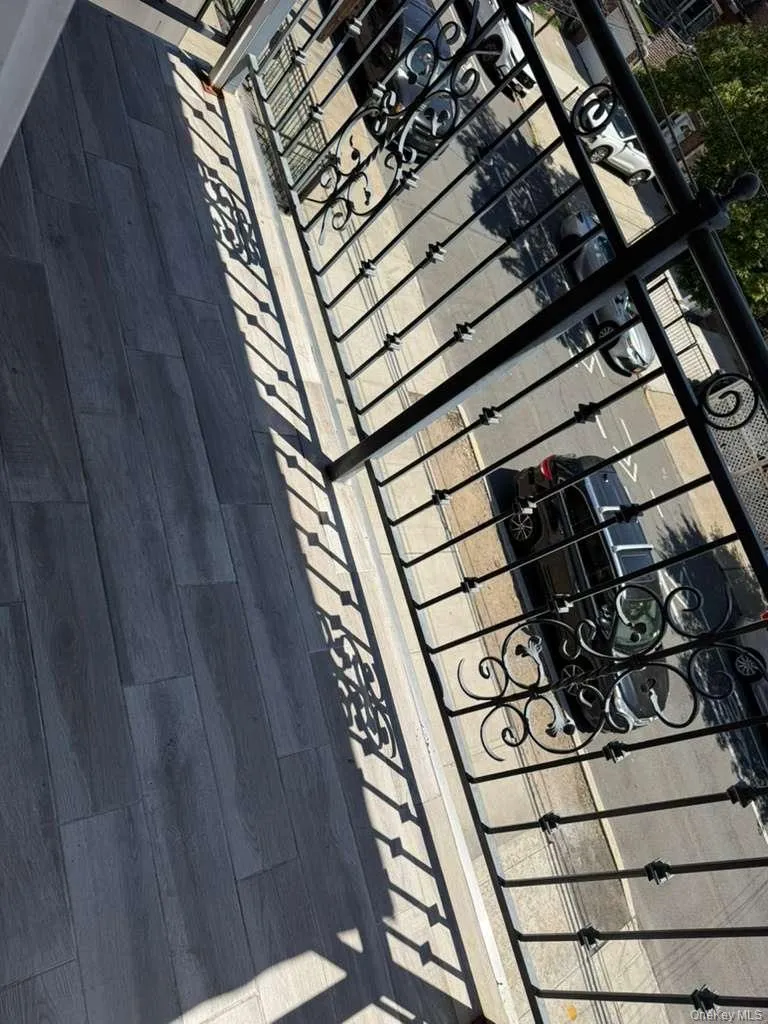 34-44 59TH Street, New York, NY, 3 Bedrooms Bedrooms, 5 Rooms Rooms,2 BathroomsBathrooms,Residential Lease,For Rent,59TH,0,1008700 34-44 59TH Street, New York, NY, 3 Bedrooms Bedrooms, 5 Rooms Rooms,2 BathroomsBathrooms,Residential Lease,For Rent,59TH,0,1008700