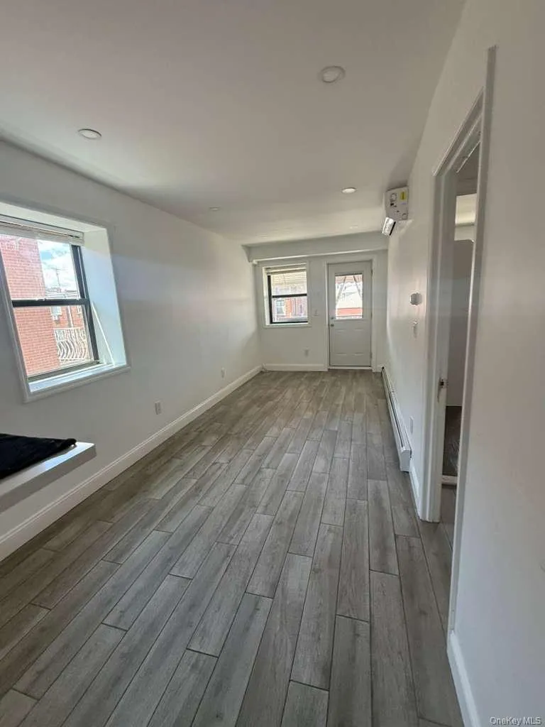 34-44 59TH Street, New York, NY, 3 Bedrooms Bedrooms, 5 Rooms Rooms,2 BathroomsBathrooms,Residential Lease,For Rent,59TH,0,1008700 34-44 59TH Street, New York, NY, 3 Bedrooms Bedrooms, 5 Rooms Rooms,2 BathroomsBathrooms,Residential Lease,For Rent,59TH,0,1008700