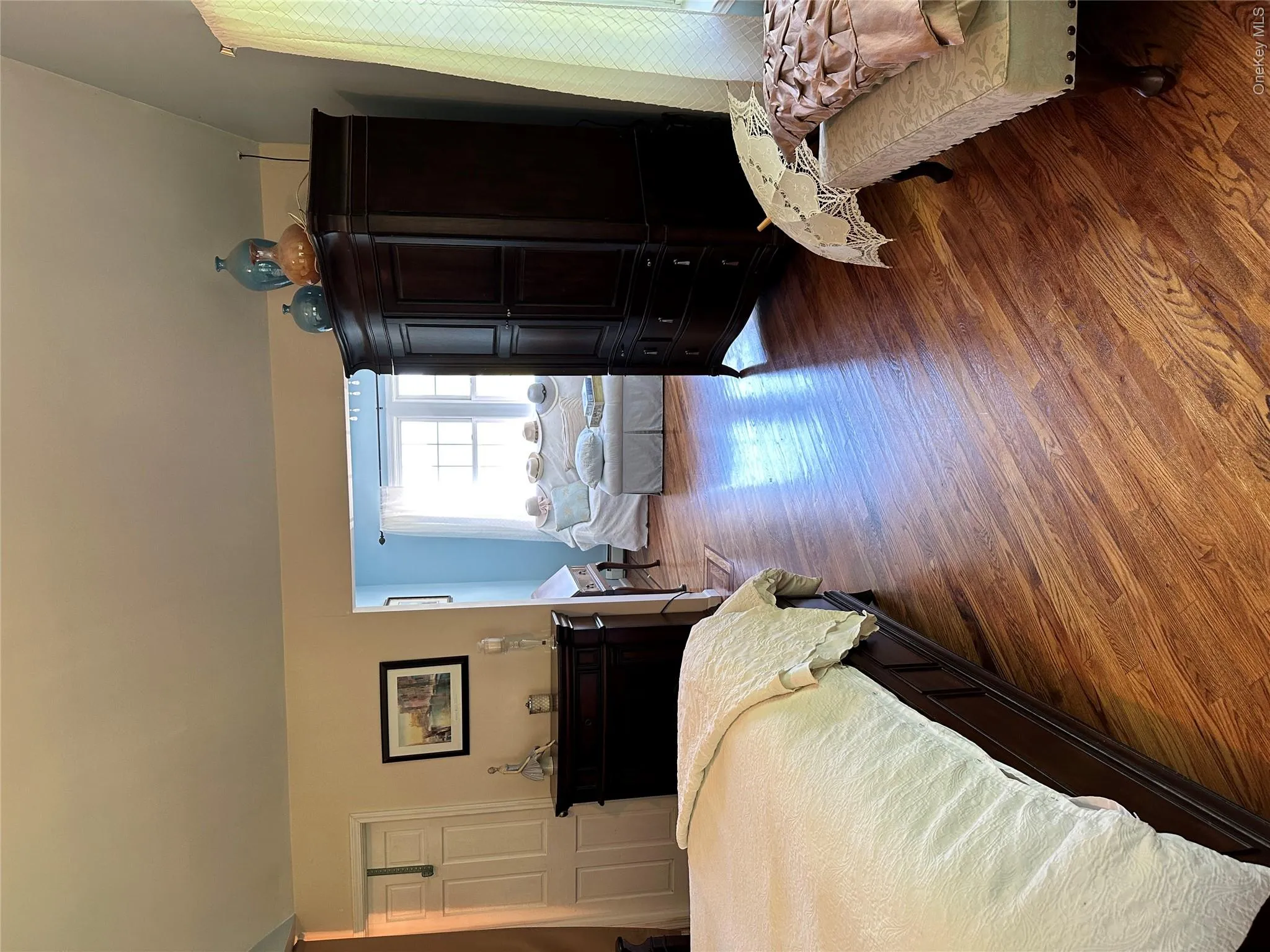 primary with view to sitting room primary with view to sitting room