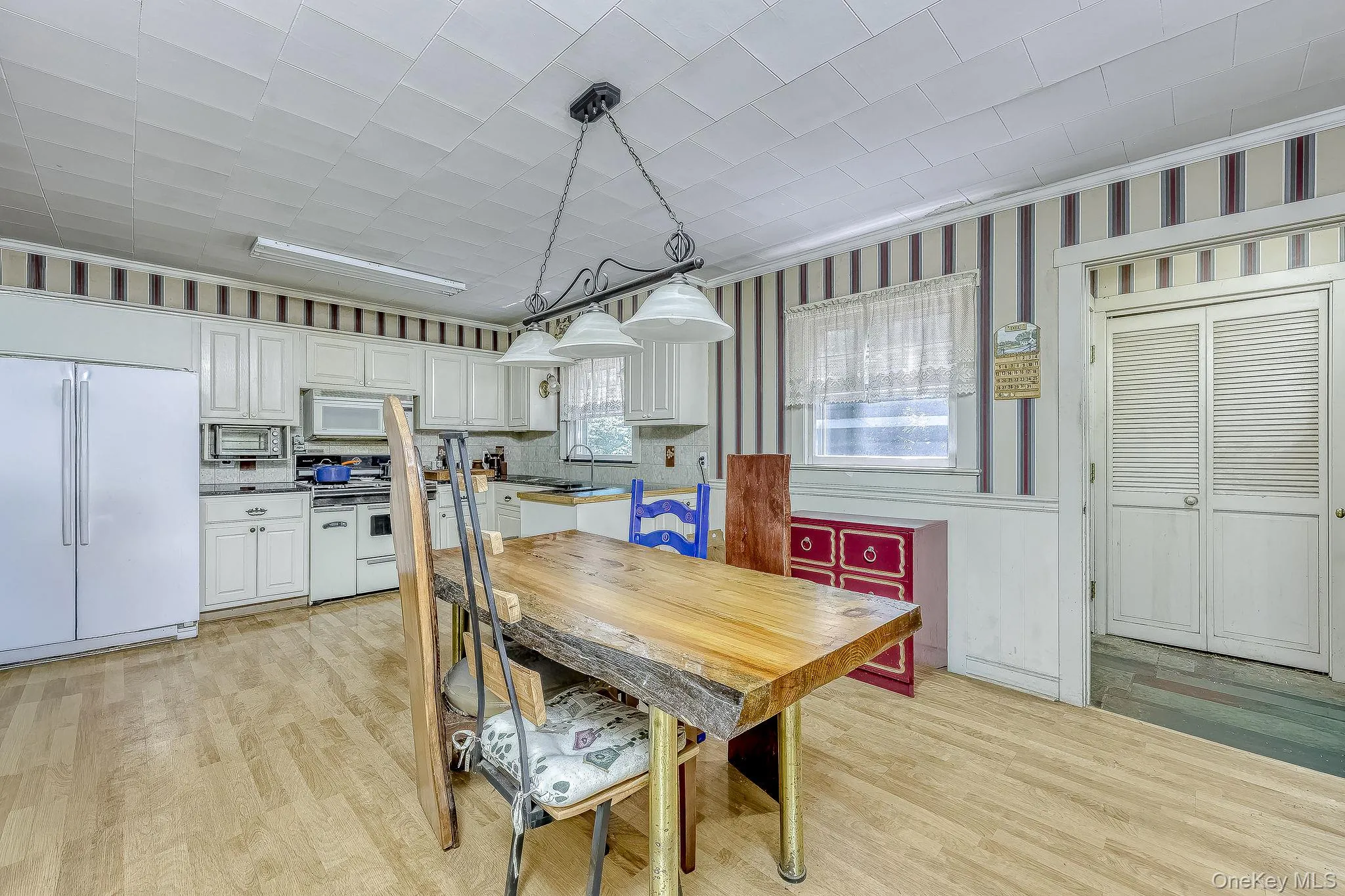 3 Woodland Place, Ramapo, NY, 4 Bedrooms Bedrooms, 9 Rooms Rooms,2 BathroomsBathrooms,Residential,For Rent,Woodland,0,1008704 3 Woodland Place, Ramapo, NY, 4 Bedrooms Bedrooms, 9 Rooms Rooms,2 BathroomsBathrooms,Residential,For Rent,Woodland,0,1008704