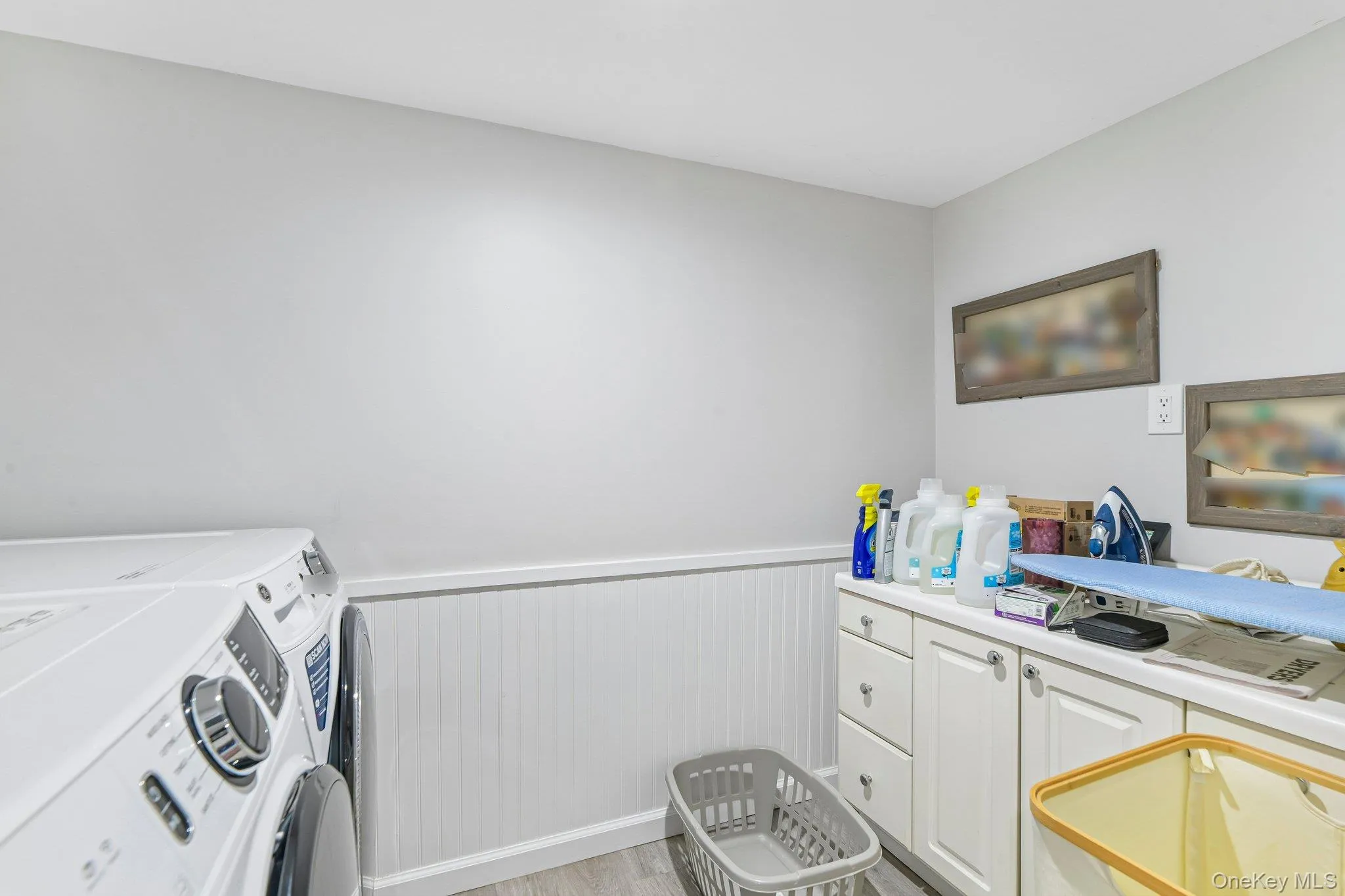 3 Walnut Place, Huntington, NY, 4 Bedrooms Bedrooms, 8 Rooms Rooms,2 BathroomsBathrooms,Residential,For Rent,Walnut,0,1008711 3 Walnut Place, Huntington, NY, 4 Bedrooms Bedrooms, 8 Rooms Rooms,2 BathroomsBathrooms,Residential,For Rent,Walnut,0,1008711