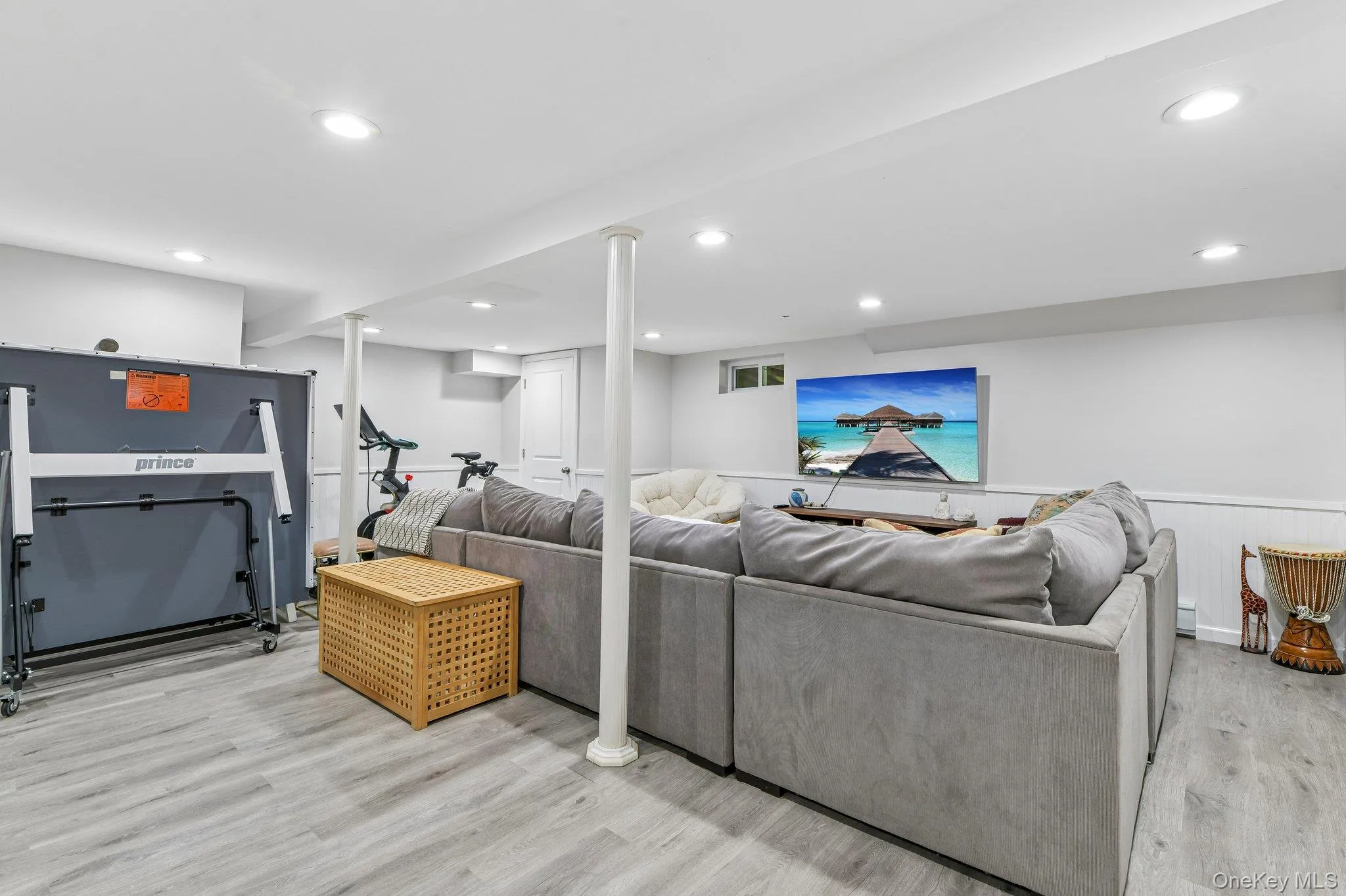 3 Walnut Place, Huntington, NY, 4 Bedrooms Bedrooms, 8 Rooms Rooms,2 BathroomsBathrooms,Residential,For Rent,Walnut,0,1008711 3 Walnut Place, Huntington, NY, 4 Bedrooms Bedrooms, 8 Rooms Rooms,2 BathroomsBathrooms,Residential,For Rent,Walnut,0,1008711