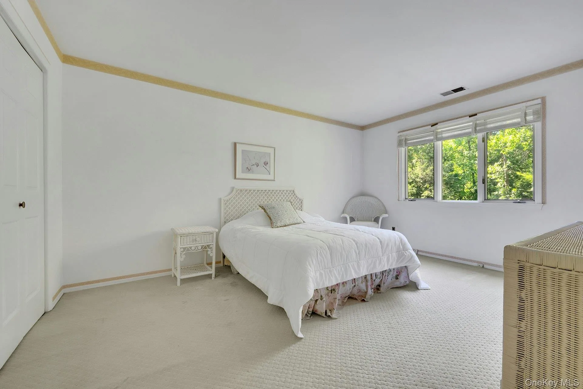 Additional bedroom on the second level. Additional bedroom on the second level.