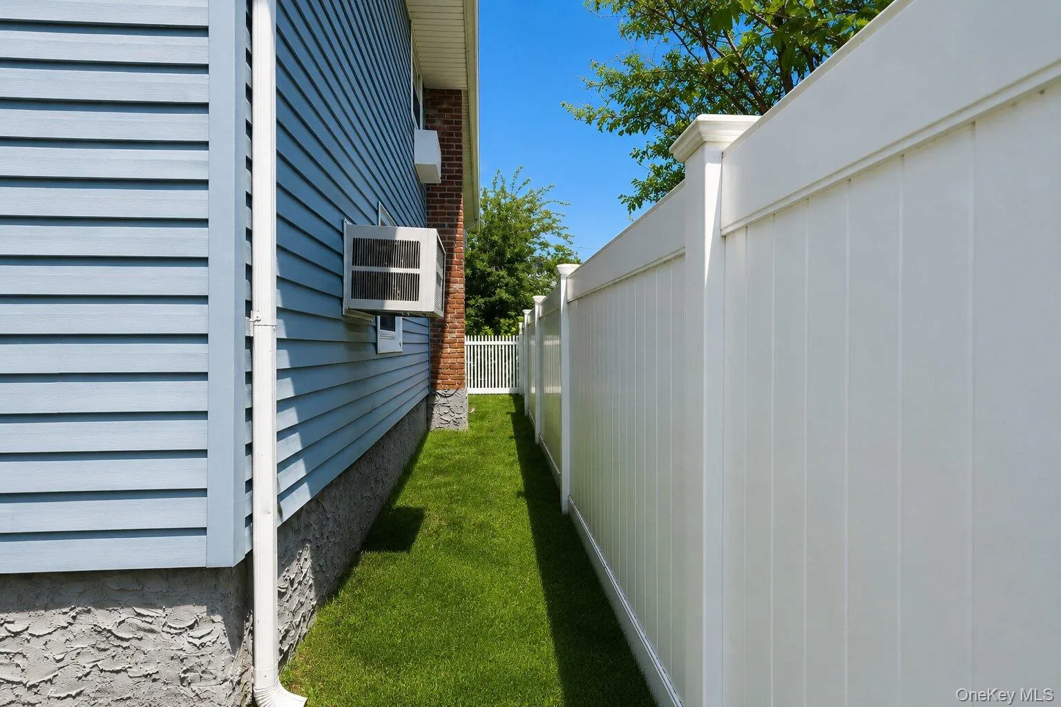 190 Hollywood Avenue, Hempstead, NY, 3 Bedrooms Bedrooms, 7 Rooms Rooms,2 BathroomsBathrooms,Residential,For Rent,Hollywood,0,1008713 190 Hollywood Avenue, Hempstead, NY, 3 Bedrooms Bedrooms, 7 Rooms Rooms,2 BathroomsBathrooms,Residential,For Rent,Hollywood,0,1008713