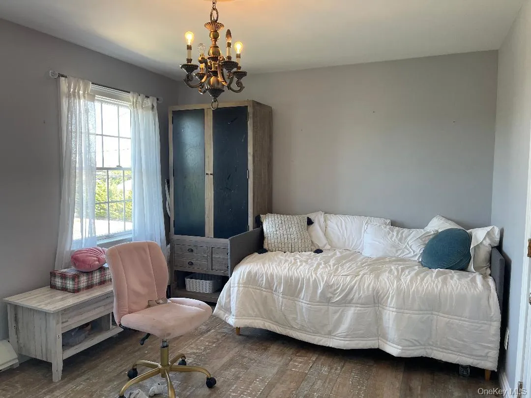 2nd bedroom 2nd bedroom