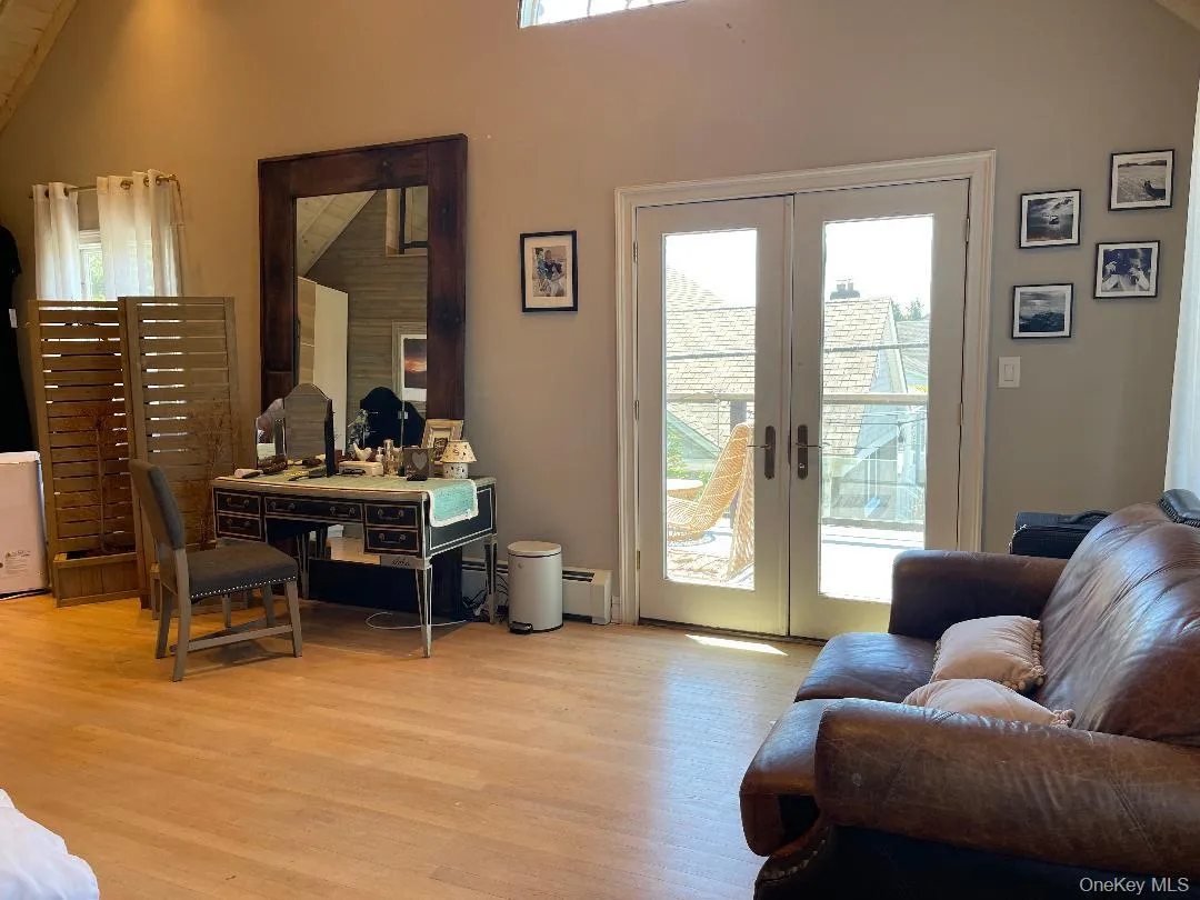 primary bedroom sitting room primary bedroom sitting room