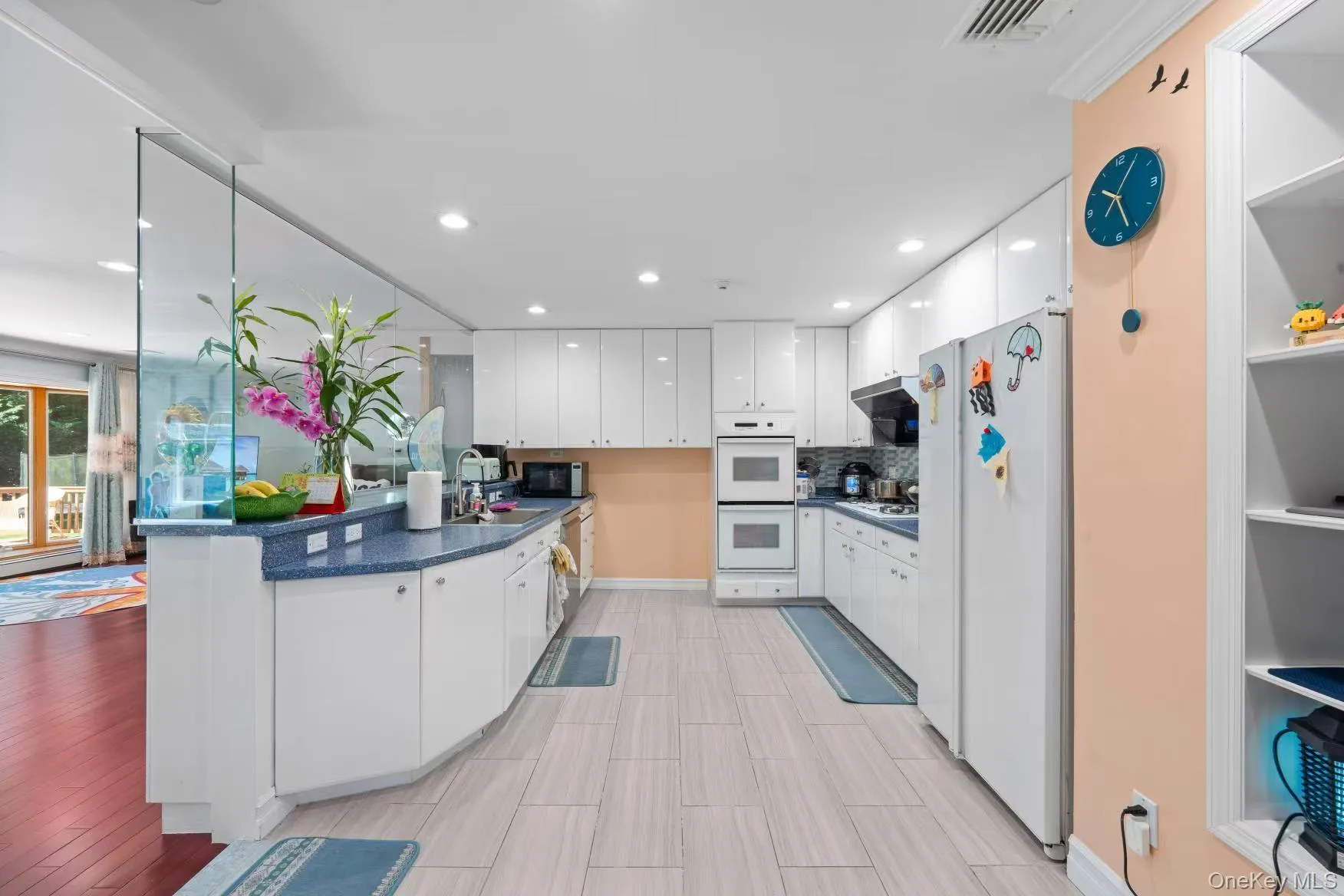 24 Holly Lane, Oyster Bay, NY, 5 Bedrooms Bedrooms, 12 Rooms Rooms,4 BathroomsBathrooms,Residential,For Rent,Holly,0,1008722 24 Holly Lane, Oyster Bay, NY, 5 Bedrooms Bedrooms, 12 Rooms Rooms,4 BathroomsBathrooms,Residential,For Rent,Holly,0,1008722