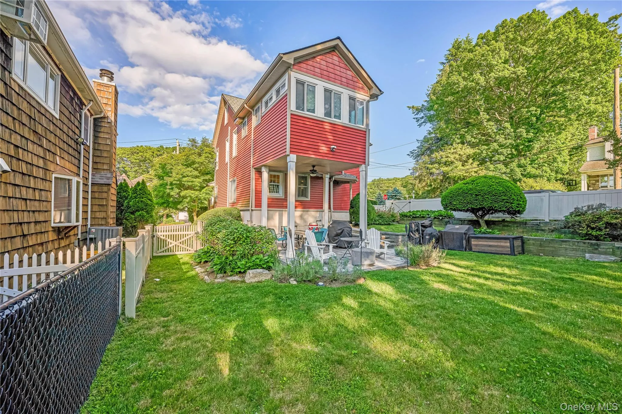 134 Singworth Street, Oyster Bay, NY, 4 Bedrooms Bedrooms, 9 Rooms Rooms,3 BathroomsBathrooms,Residential,For Rent,Singworth,0,1008723 134 Singworth Street, Oyster Bay, NY, 4 Bedrooms Bedrooms, 9 Rooms Rooms,3 BathroomsBathrooms,Residential,For Rent,Singworth,0,1008723