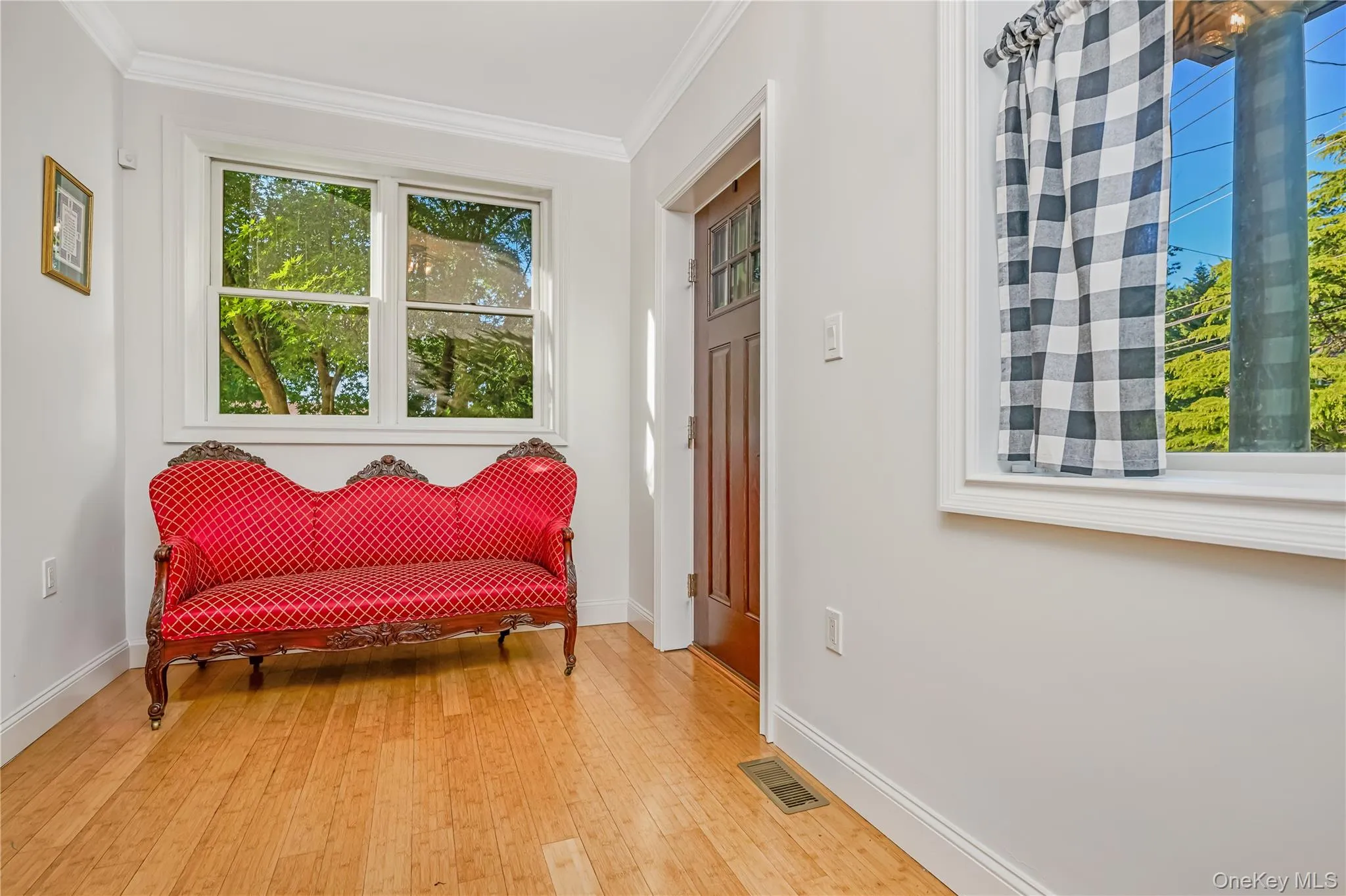 134 Singworth Street, Oyster Bay, NY, 4 Bedrooms Bedrooms, 9 Rooms Rooms,3 BathroomsBathrooms,Residential,For Rent,Singworth,0,1008723 134 Singworth Street, Oyster Bay, NY, 4 Bedrooms Bedrooms, 9 Rooms Rooms,3 BathroomsBathrooms,Residential,For Rent,Singworth,0,1008723
