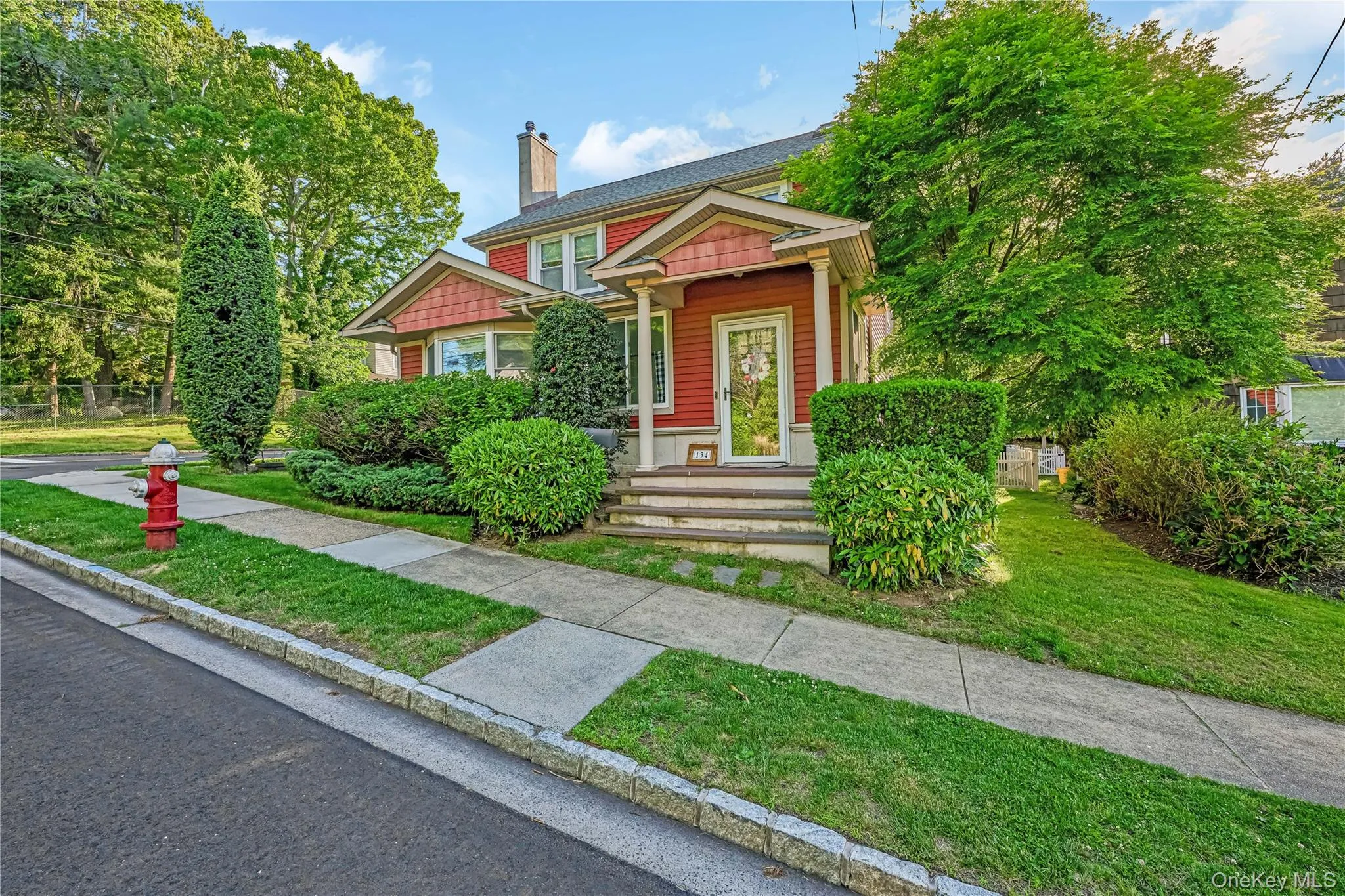 134 Singworth Street, Oyster Bay, NY, 4 Bedrooms Bedrooms, 9 Rooms Rooms,3 BathroomsBathrooms,Residential,For Rent,Singworth,0,1008723 134 Singworth Street, Oyster Bay, NY, 4 Bedrooms Bedrooms, 9 Rooms Rooms,3 BathroomsBathrooms,Residential,For Rent,Singworth,0,1008723