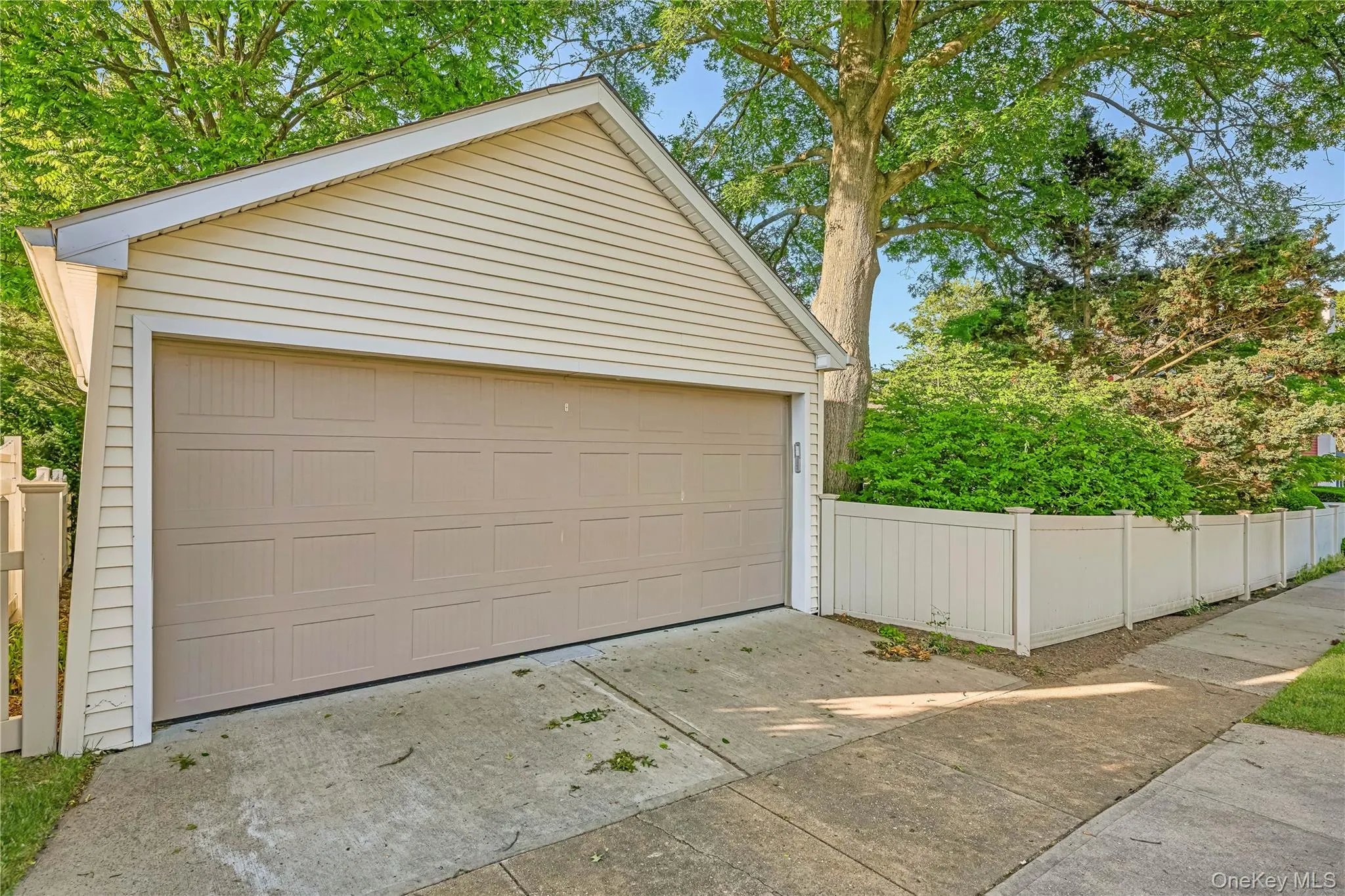 134 Singworth Street, Oyster Bay, NY, 4 Bedrooms Bedrooms, 9 Rooms Rooms,3 BathroomsBathrooms,Residential,For Rent,Singworth,0,1008723 134 Singworth Street, Oyster Bay, NY, 4 Bedrooms Bedrooms, 9 Rooms Rooms,3 BathroomsBathrooms,Residential,For Rent,Singworth,0,1008723