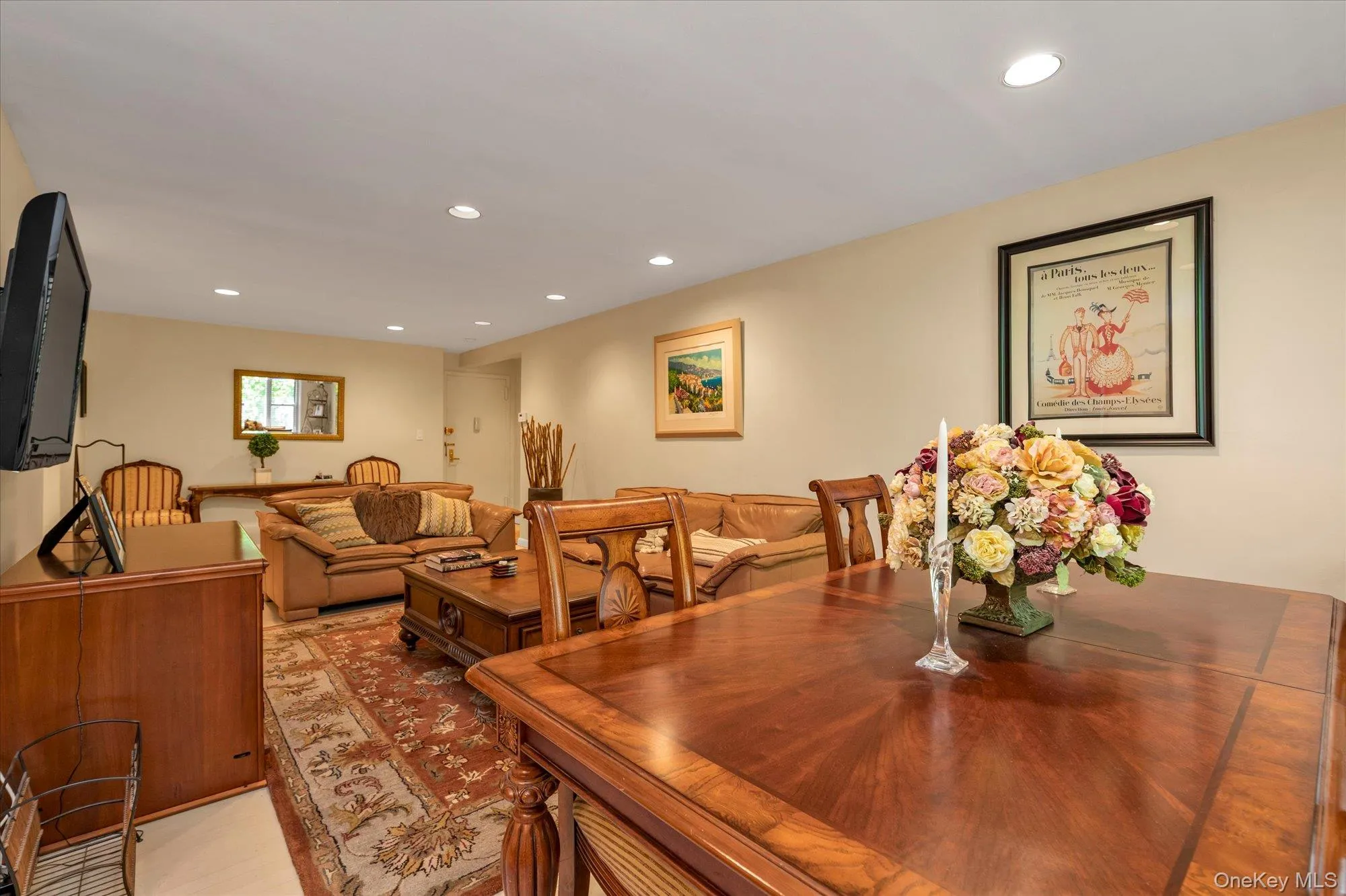 25 Canterbury Road, North Hempstead, NY, 2 Bedrooms Bedrooms, 5 Rooms Rooms,2 BathroomsBathrooms,Residential,For Rent,Canterbury,0,1008724 25 Canterbury Road, North Hempstead, NY, 2 Bedrooms Bedrooms, 5 Rooms Rooms,2 BathroomsBathrooms,Residential,For Rent,Canterbury,0,1008724