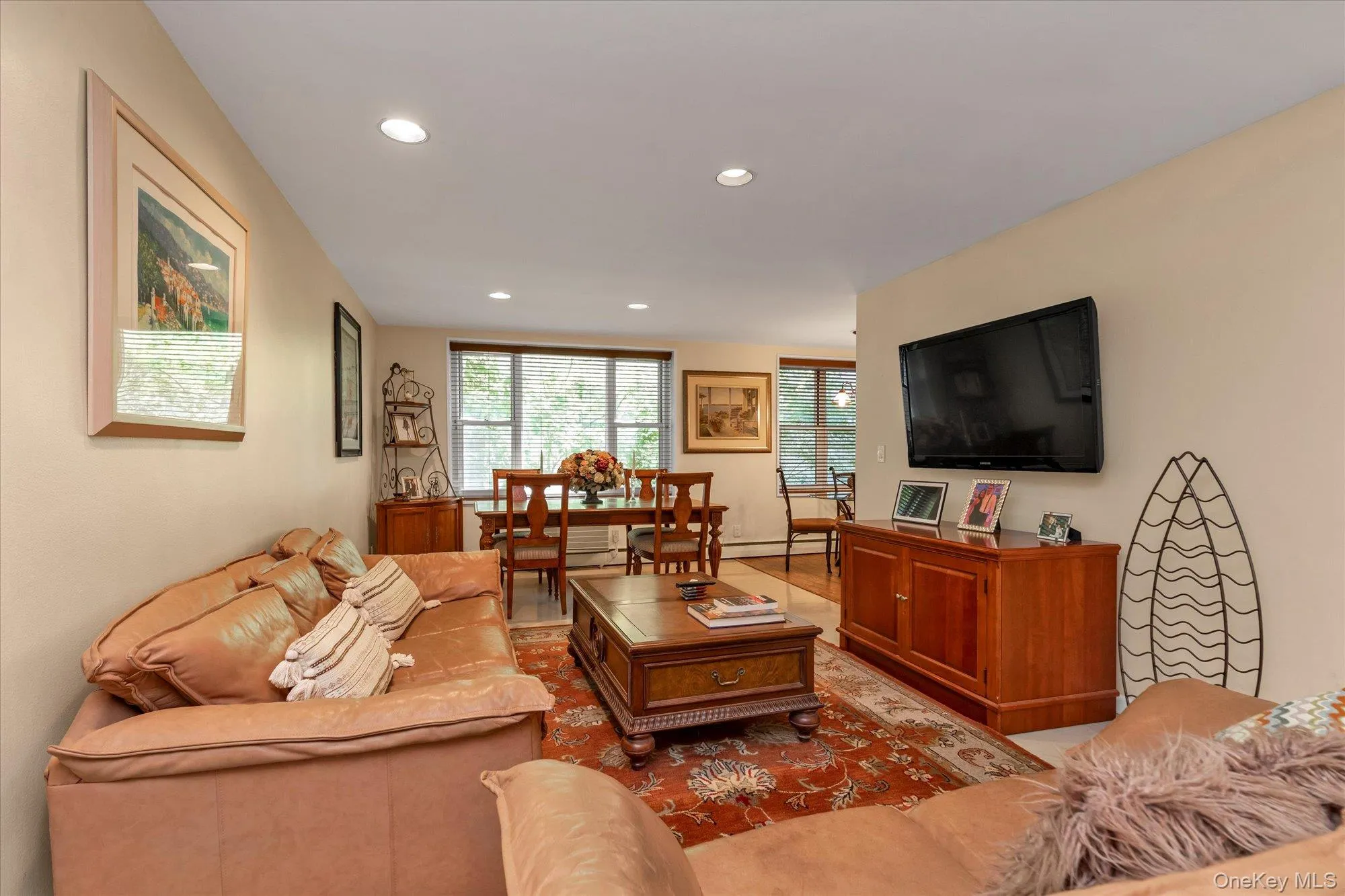 25 Canterbury Road, North Hempstead, NY, 2 Bedrooms Bedrooms, 5 Rooms Rooms,2 BathroomsBathrooms,Residential,For Rent,Canterbury,0,1008724 25 Canterbury Road, North Hempstead, NY, 2 Bedrooms Bedrooms, 5 Rooms Rooms,2 BathroomsBathrooms,Residential,For Rent,Canterbury,0,1008724