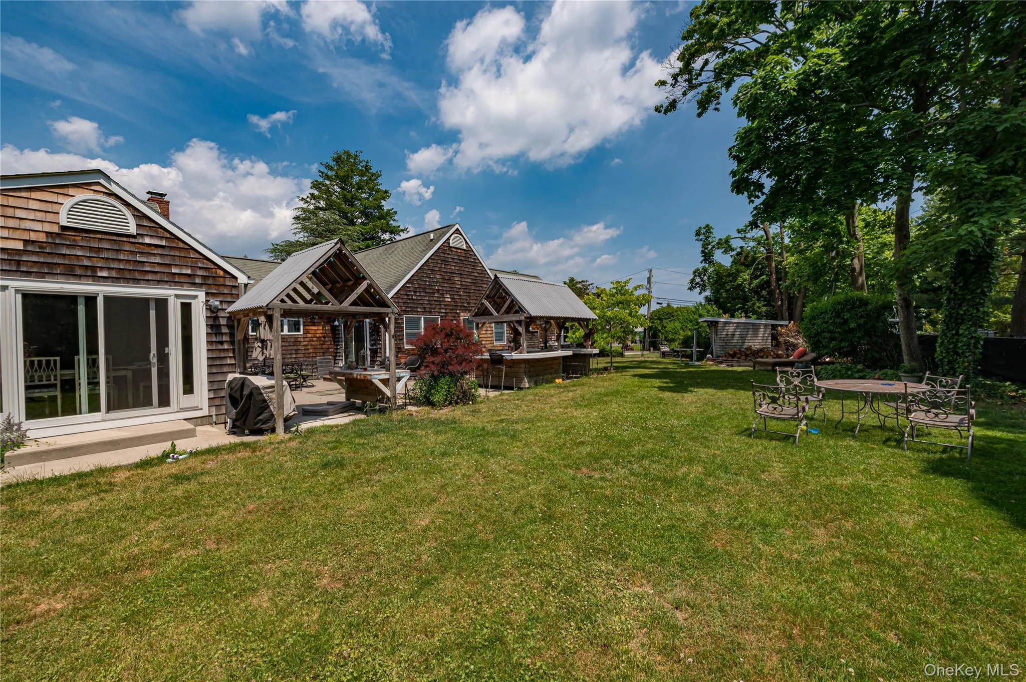 253 Melbury Road, Babylon, NY, 5 Bedrooms Bedrooms, 10 Rooms Rooms,4 BathroomsBathrooms,Residential,For Rent,Melbury,0,1008728 253 Melbury Road, Babylon, NY, 5 Bedrooms Bedrooms, 10 Rooms Rooms,4 BathroomsBathrooms,Residential,For Rent,Melbury,0,1008728