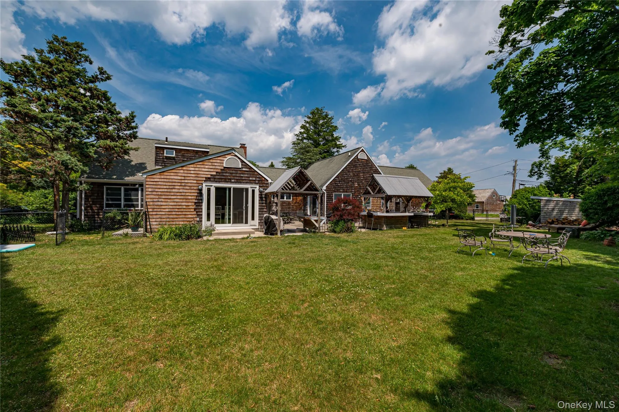 253 Melbury Road, Babylon, NY, 5 Bedrooms Bedrooms, 10 Rooms Rooms,4 BathroomsBathrooms,Residential,For Rent,Melbury,0,1008728 253 Melbury Road, Babylon, NY, 5 Bedrooms Bedrooms, 10 Rooms Rooms,4 BathroomsBathrooms,Residential,For Rent,Melbury,0,1008728