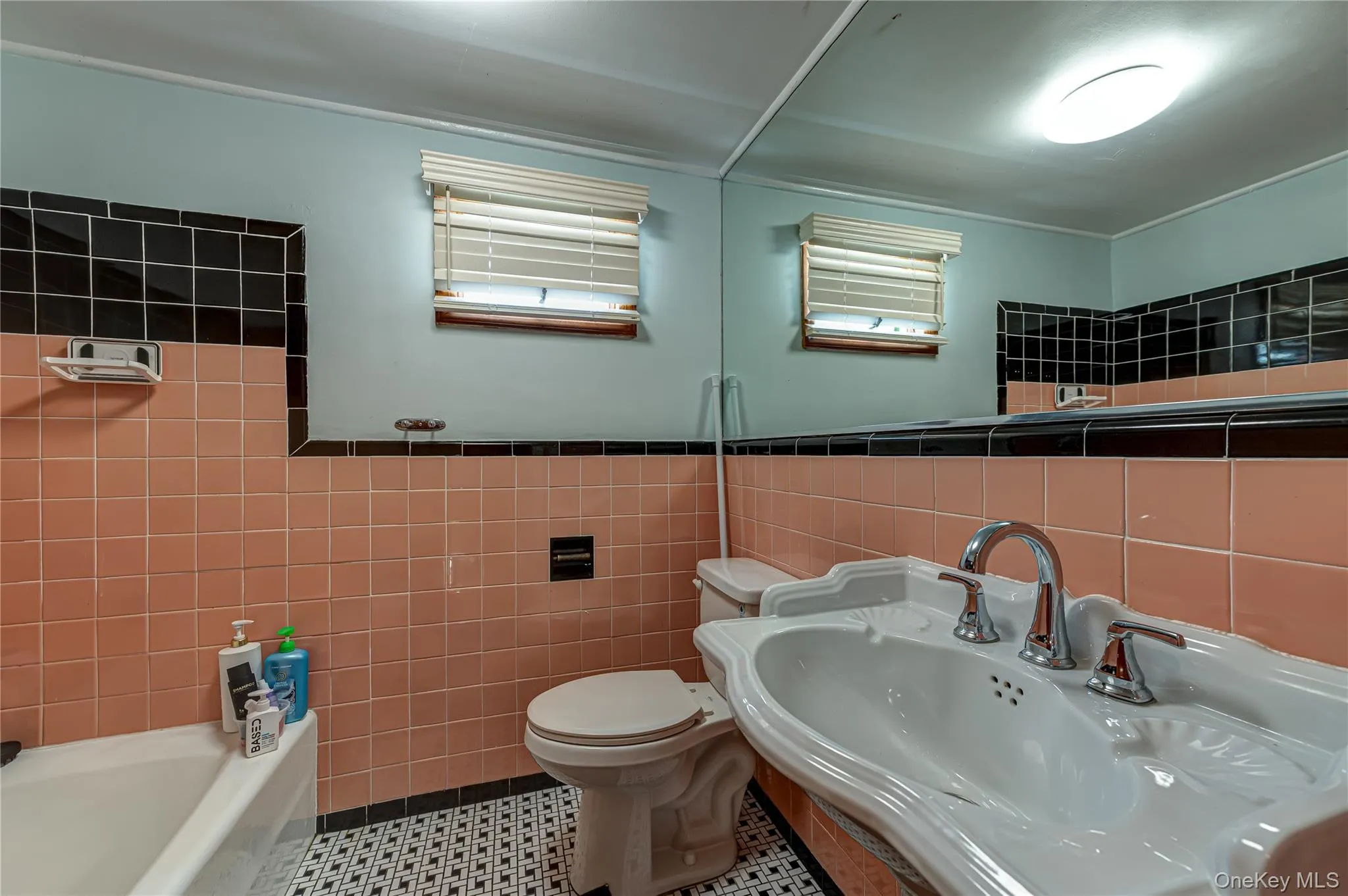 253 Melbury Road, Babylon, NY, 5 Bedrooms Bedrooms, 10 Rooms Rooms,4 BathroomsBathrooms,Residential,For Rent,Melbury,0,1008728 253 Melbury Road, Babylon, NY, 5 Bedrooms Bedrooms, 10 Rooms Rooms,4 BathroomsBathrooms,Residential,For Rent,Melbury,0,1008728