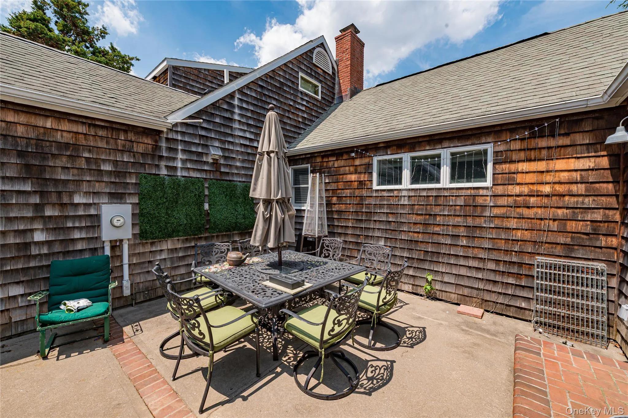 253 Melbury Road, Babylon, NY, 5 Bedrooms Bedrooms, 10 Rooms Rooms,4 BathroomsBathrooms,Residential,For Rent,Melbury,0,1008728 253 Melbury Road, Babylon, NY, 5 Bedrooms Bedrooms, 10 Rooms Rooms,4 BathroomsBathrooms,Residential,For Rent,Melbury,0,1008728