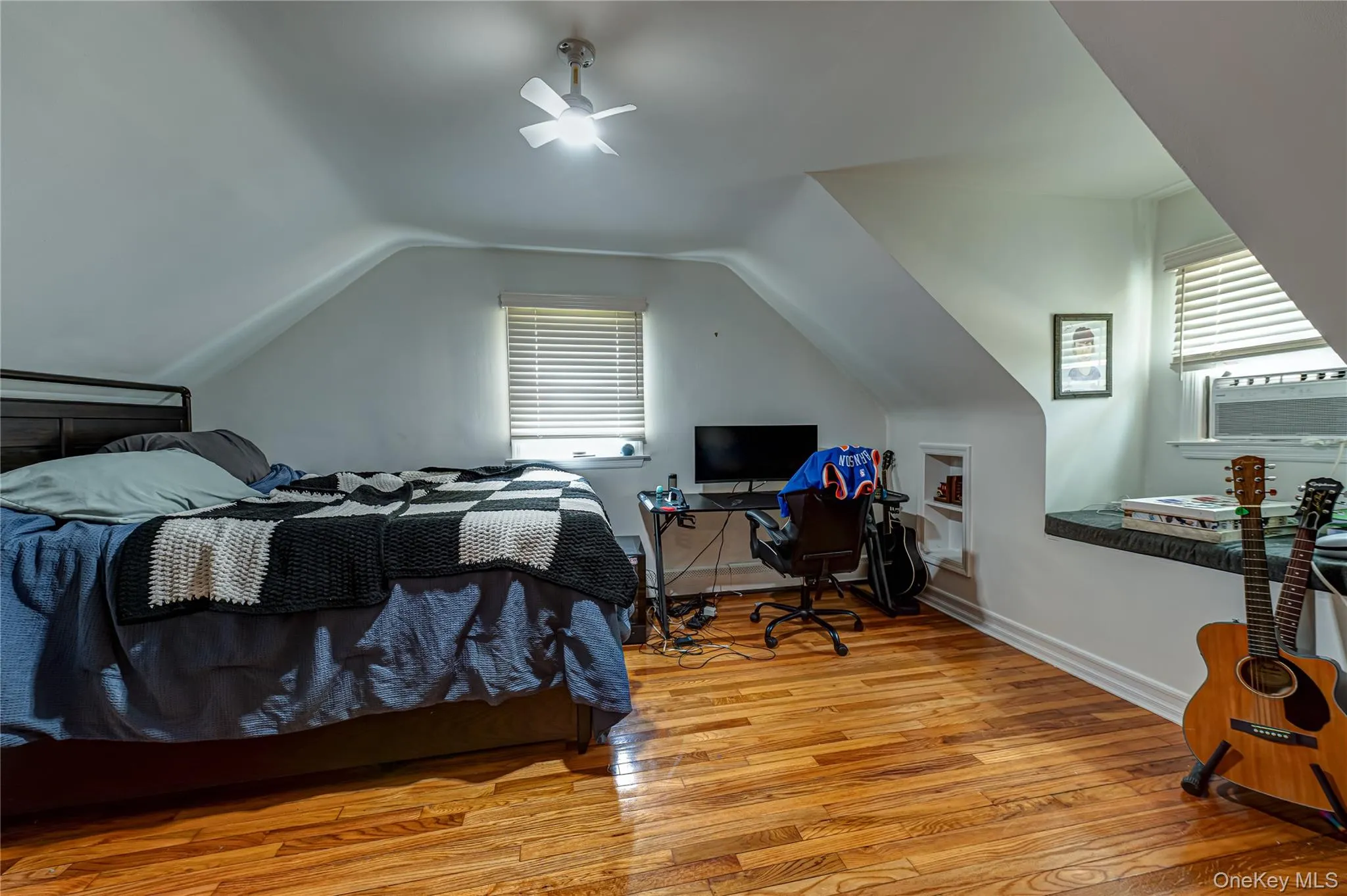 253 Melbury Road, Babylon, NY, 5 Bedrooms Bedrooms, 10 Rooms Rooms,4 BathroomsBathrooms,Residential,For Rent,Melbury,0,1008728 253 Melbury Road, Babylon, NY, 5 Bedrooms Bedrooms, 10 Rooms Rooms,4 BathroomsBathrooms,Residential,For Rent,Melbury,0,1008728