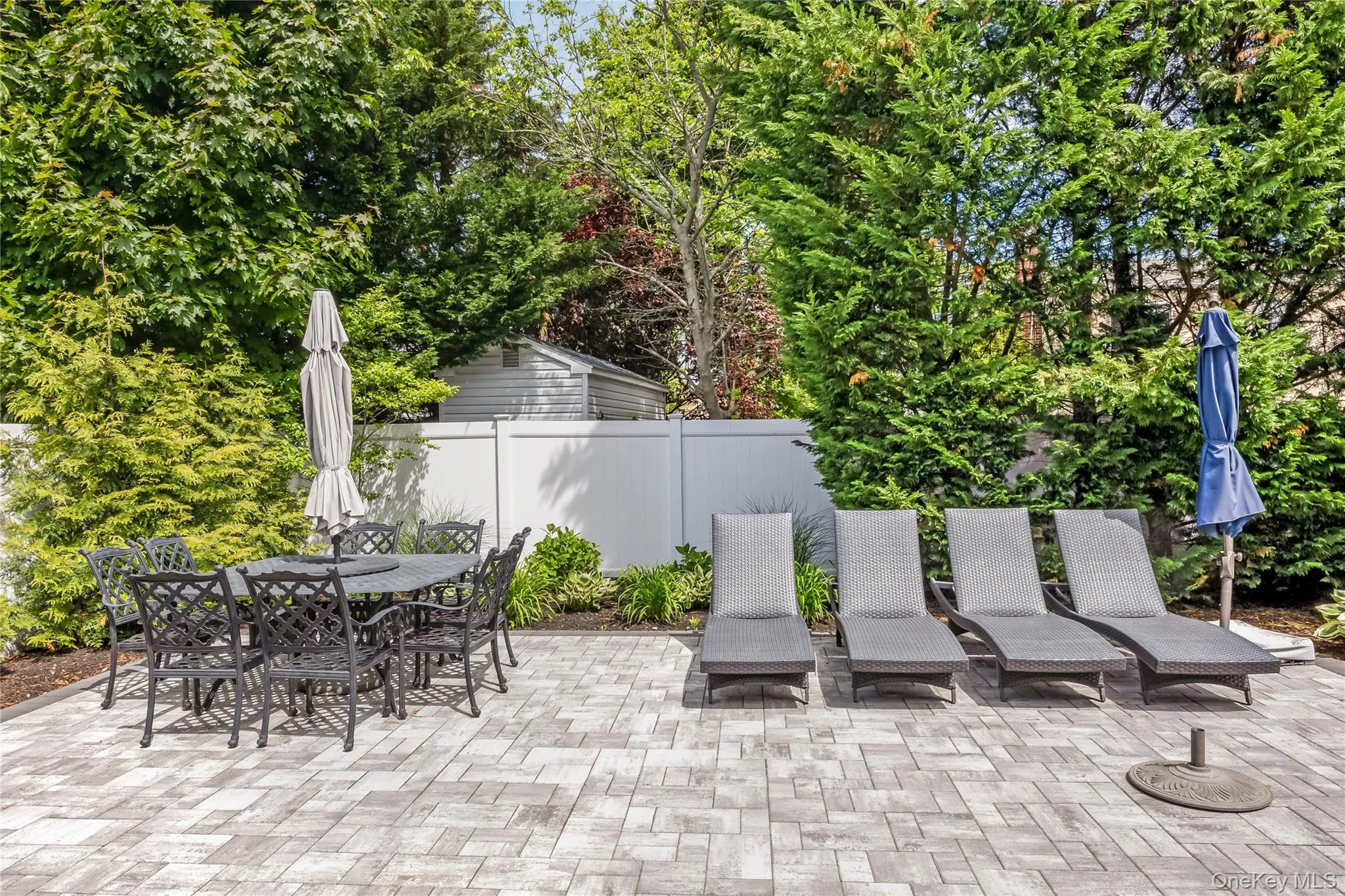 17 Lewis Circle, Babylon, NY, 4 Bedrooms Bedrooms, 7 Rooms Rooms,3 BathroomsBathrooms,Residential,For Rent,Lewis,0,1008733 17 Lewis Circle, Babylon, NY, 4 Bedrooms Bedrooms, 7 Rooms Rooms,3 BathroomsBathrooms,Residential,For Rent,Lewis,0,1008733
