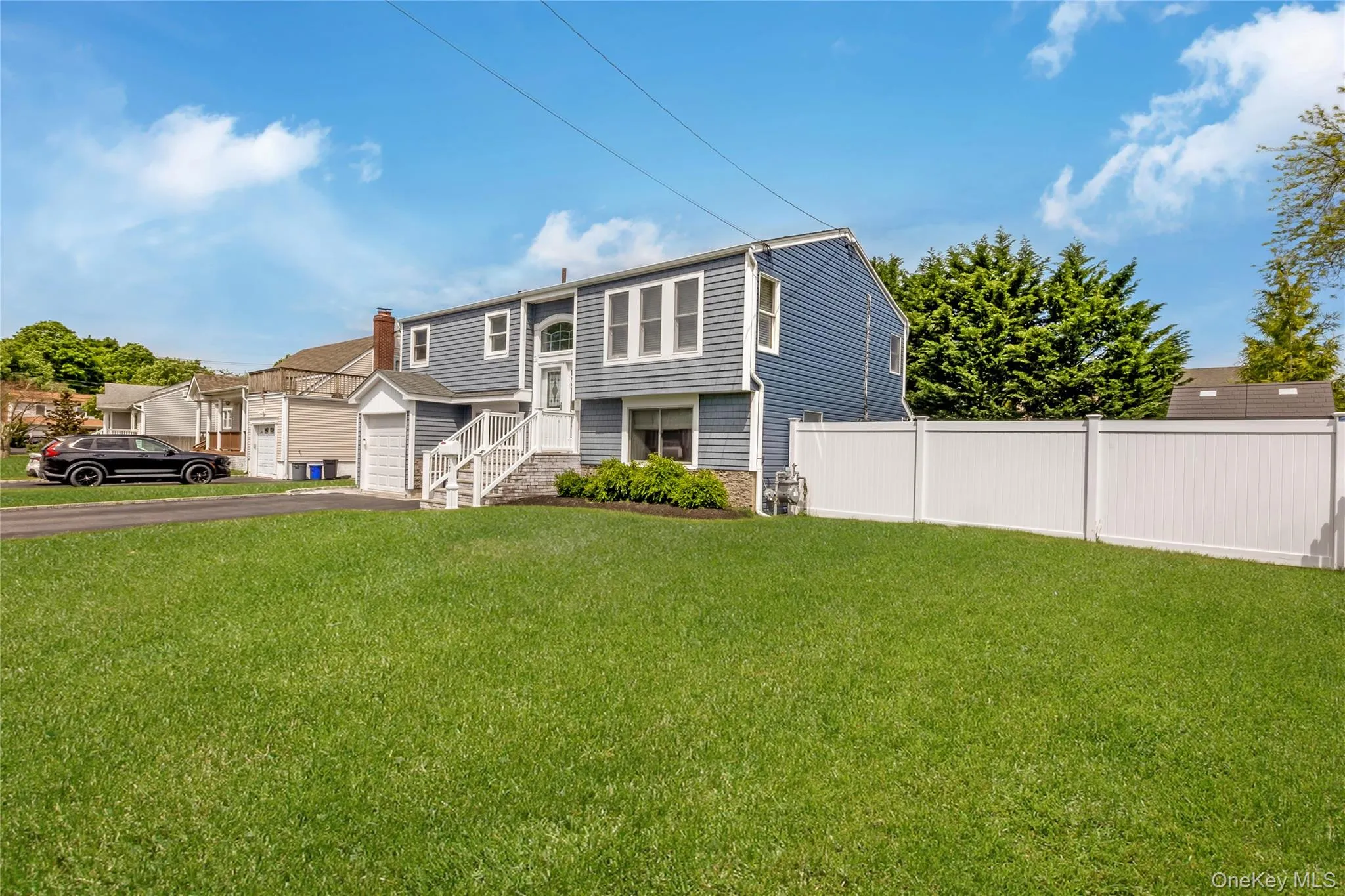 17 Lewis Circle, Babylon, NY, 4 Bedrooms Bedrooms, 7 Rooms Rooms,3 BathroomsBathrooms,Residential,For Rent,Lewis,0,1008733 17 Lewis Circle, Babylon, NY, 4 Bedrooms Bedrooms, 7 Rooms Rooms,3 BathroomsBathrooms,Residential,For Rent,Lewis,0,1008733