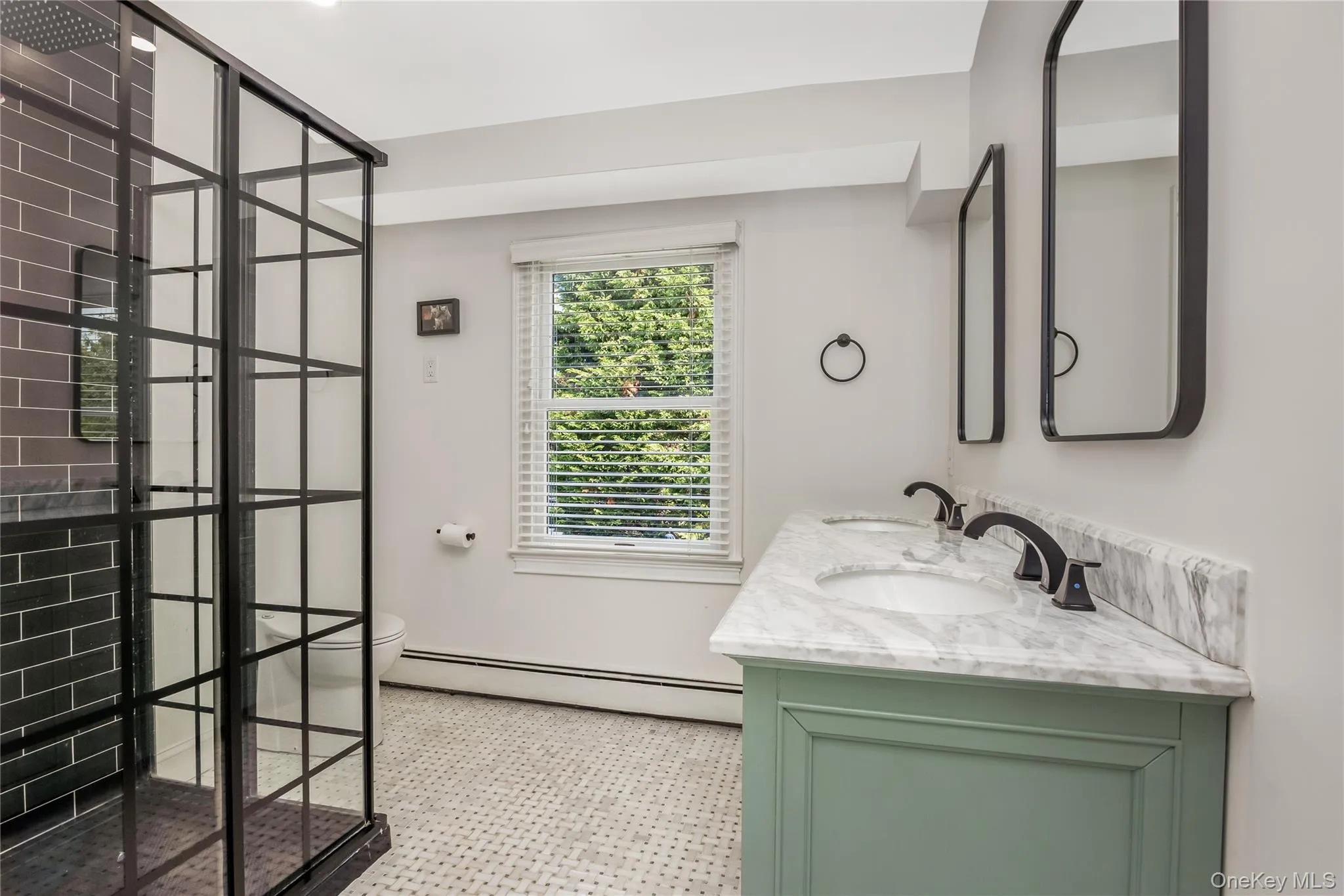 17 Lewis Circle, Babylon, NY, 4 Bedrooms Bedrooms, 7 Rooms Rooms,3 BathroomsBathrooms,Residential,For Rent,Lewis,0,1008733 17 Lewis Circle, Babylon, NY, 4 Bedrooms Bedrooms, 7 Rooms Rooms,3 BathroomsBathrooms,Residential,For Rent,Lewis,0,1008733