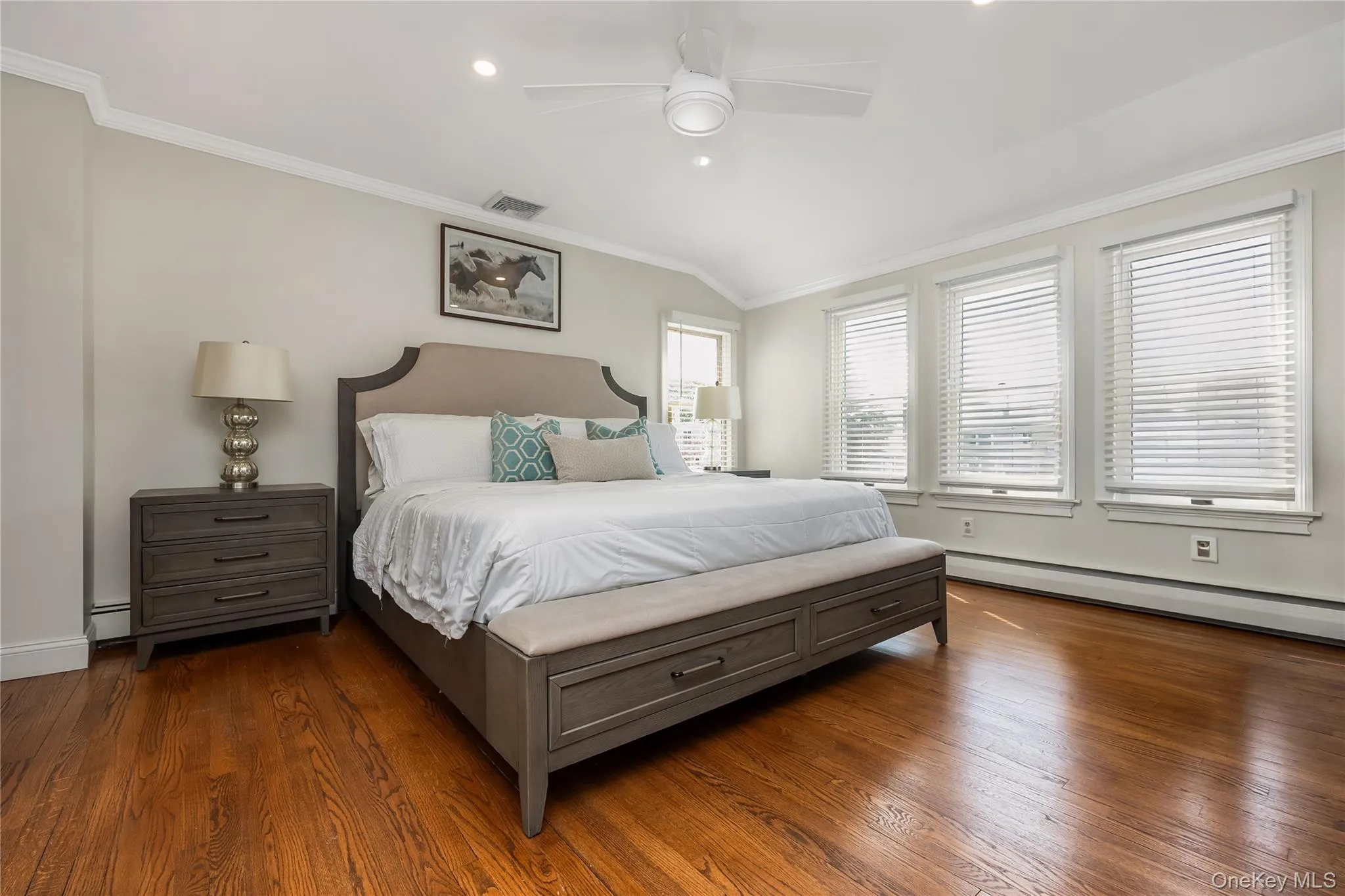 17 Lewis Circle, Babylon, NY, 4 Bedrooms Bedrooms, 7 Rooms Rooms,3 BathroomsBathrooms,Residential,For Rent,Lewis,0,1008733 17 Lewis Circle, Babylon, NY, 4 Bedrooms Bedrooms, 7 Rooms Rooms,3 BathroomsBathrooms,Residential,For Rent,Lewis,0,1008733