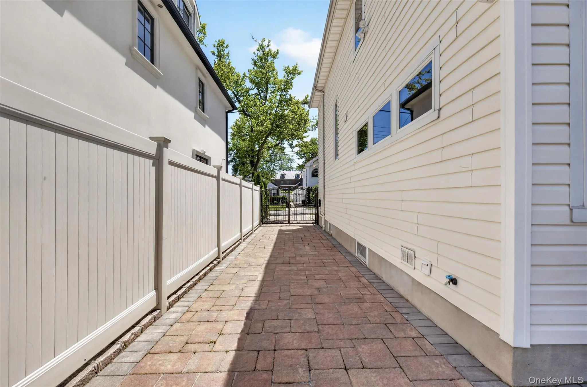 162-11 12th Road, New York, NY, 3 Bedrooms Bedrooms, 10 Rooms Rooms,2 BathroomsBathrooms,Residential,For Rent,12th,0,1008734 162-11 12th Road, New York, NY, 3 Bedrooms Bedrooms, 10 Rooms Rooms,2 BathroomsBathrooms,Residential,For Rent,12th,0,1008734