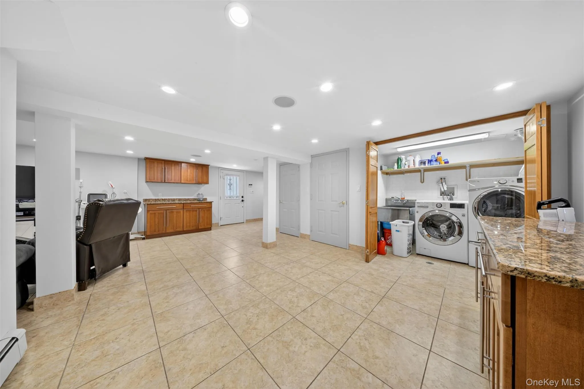 162-11 12th Road, New York, NY, 3 Bedrooms Bedrooms, 10 Rooms Rooms,2 BathroomsBathrooms,Residential,For Rent,12th,0,1008734 162-11 12th Road, New York, NY, 3 Bedrooms Bedrooms, 10 Rooms Rooms,2 BathroomsBathrooms,Residential,For Rent,12th,0,1008734