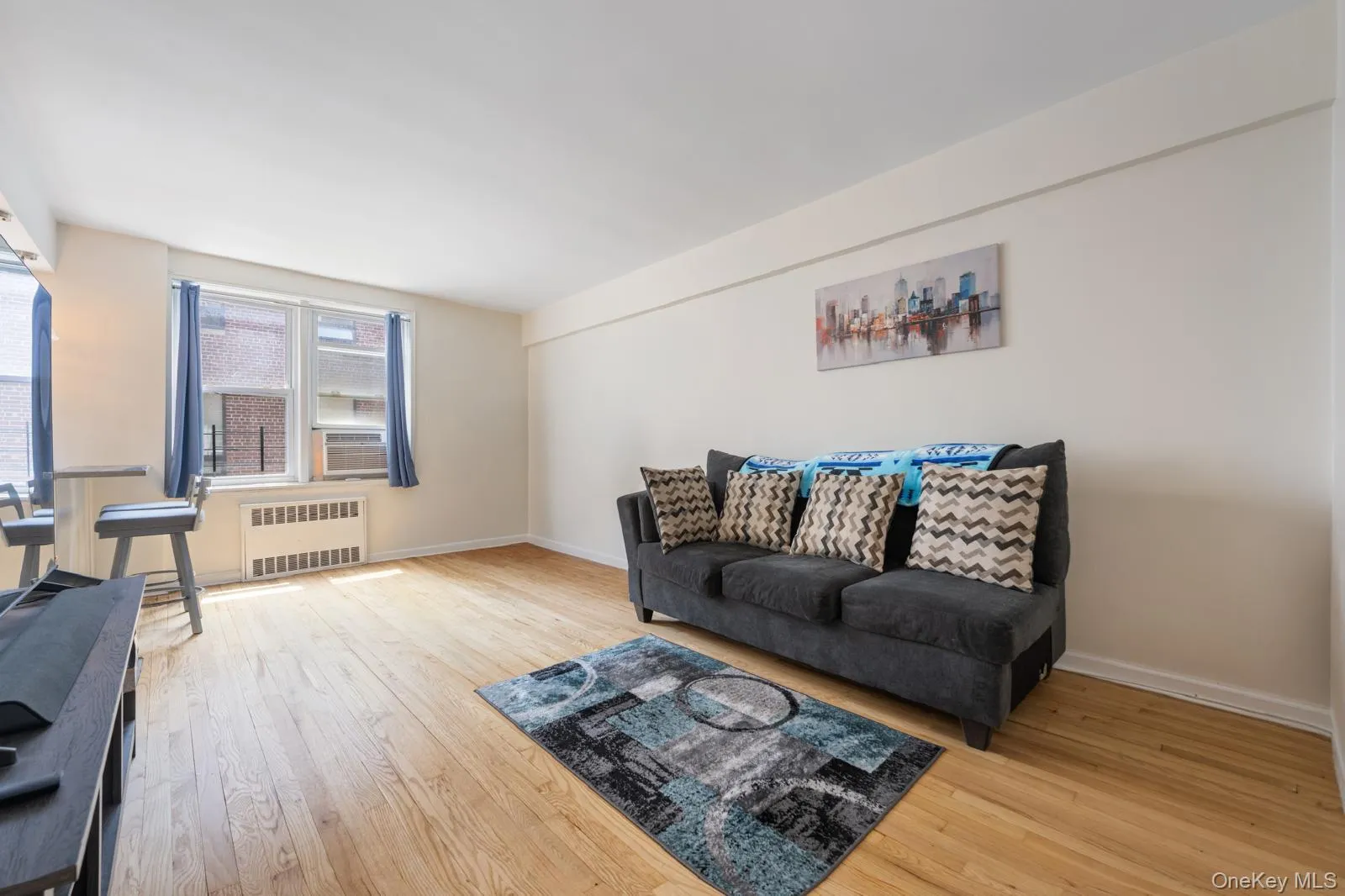 35-50 75th Street, New York, NY, 1 Bedroom Bedrooms, 4 Rooms Rooms,1 BathroomBathrooms,Residential,For Rent,75th,0,1008736 35-50 75th Street, New York, NY, 1 Bedroom Bedrooms, 4 Rooms Rooms,1 BathroomBathrooms,Residential,For Rent,75th,0,1008736