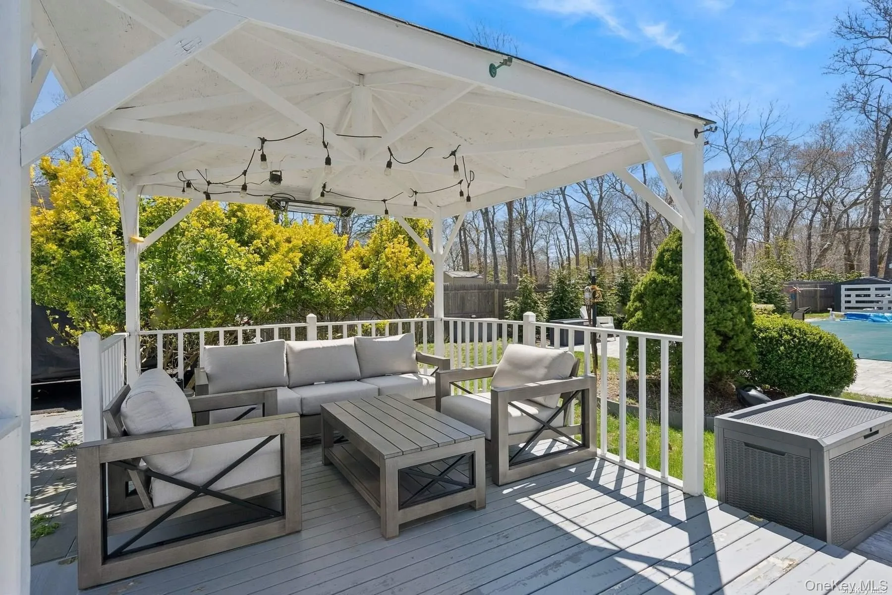 94 Bay Avenue, Southampton, NY, 2 Bedrooms Bedrooms, 6 Rooms Rooms,2 BathroomsBathrooms,Residential,For Rent,Bay,0,1008738 94 Bay Avenue, Southampton, NY, 2 Bedrooms Bedrooms, 6 Rooms Rooms,2 BathroomsBathrooms,Residential,For Rent,Bay,0,1008738