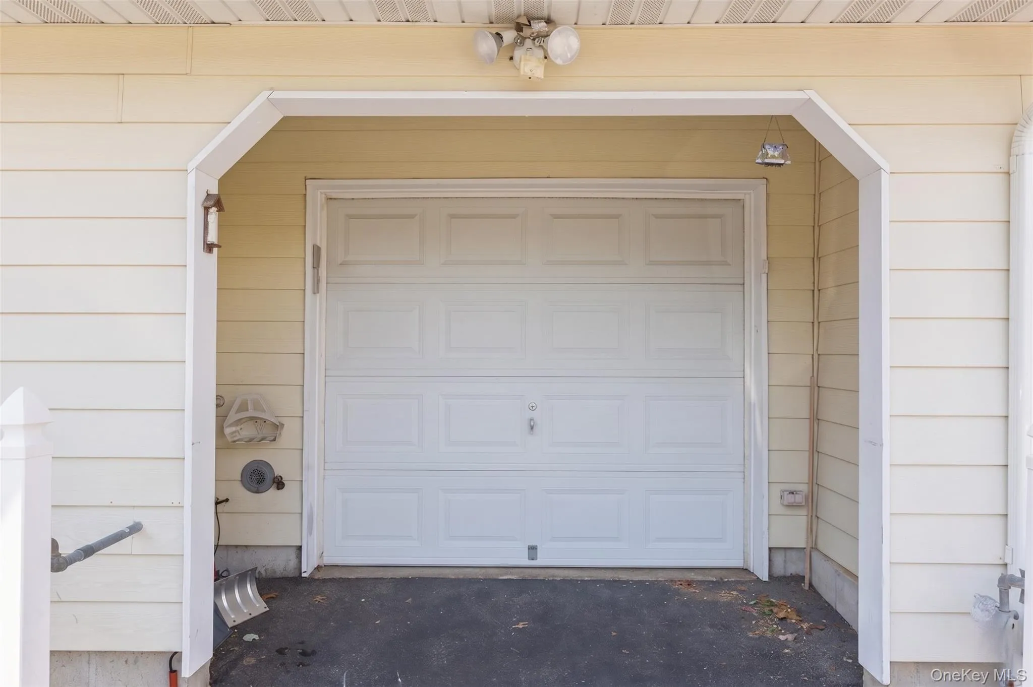 114 Theodore Drive, Brookhaven, NY, 2 Bedrooms Bedrooms, 5 Rooms Rooms,2 BathroomsBathrooms,Residential,For Rent,Theodore,0,1008742 114 Theodore Drive, Brookhaven, NY, 2 Bedrooms Bedrooms, 5 Rooms Rooms,2 BathroomsBathrooms,Residential,For Rent,Theodore,0,1008742