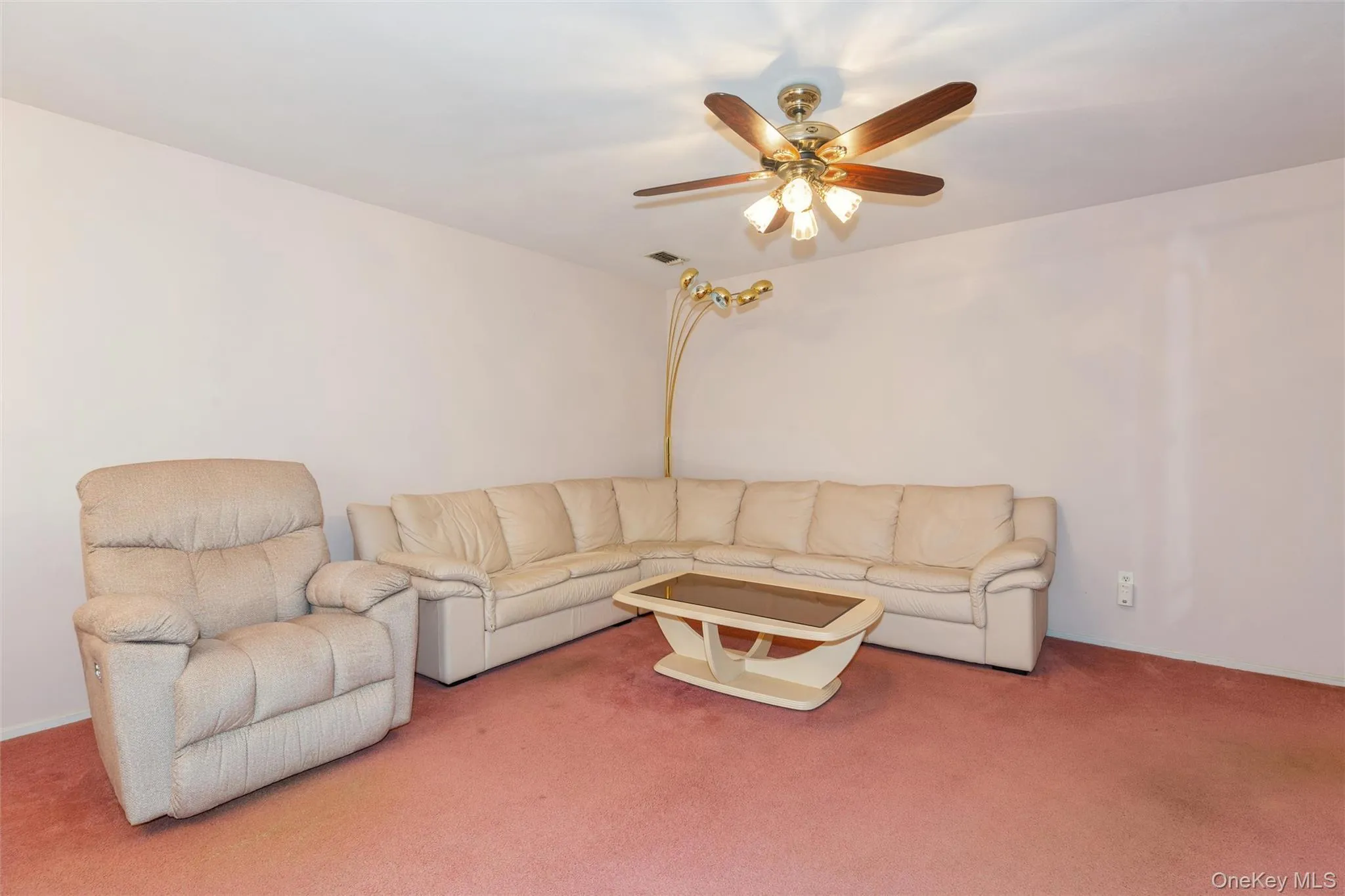 114 Theodore Drive, Brookhaven, NY, 2 Bedrooms Bedrooms, 5 Rooms Rooms,2 BathroomsBathrooms,Residential,For Rent,Theodore,0,1008742 114 Theodore Drive, Brookhaven, NY, 2 Bedrooms Bedrooms, 5 Rooms Rooms,2 BathroomsBathrooms,Residential,For Rent,Theodore,0,1008742