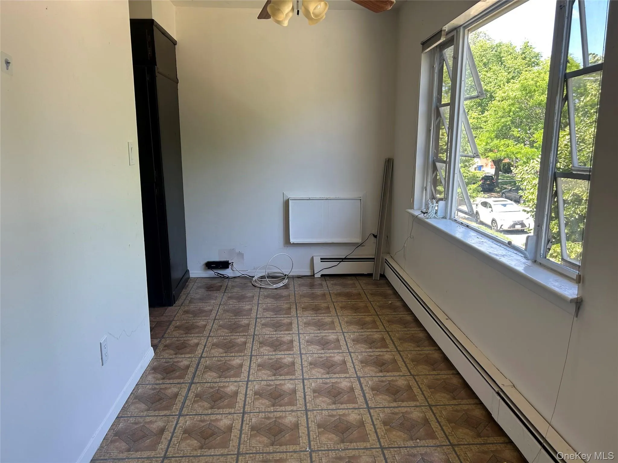 77-24 252nd Street, New York, NY, 2 Bedrooms Bedrooms, 3 Rooms Rooms,1 BathroomBathrooms,Residential Lease,For Rent,252nd,0,1008745 77-24 252nd Street, New York, NY, 2 Bedrooms Bedrooms, 3 Rooms Rooms,1 BathroomBathrooms,Residential Lease,For Rent,252nd,0,1008745