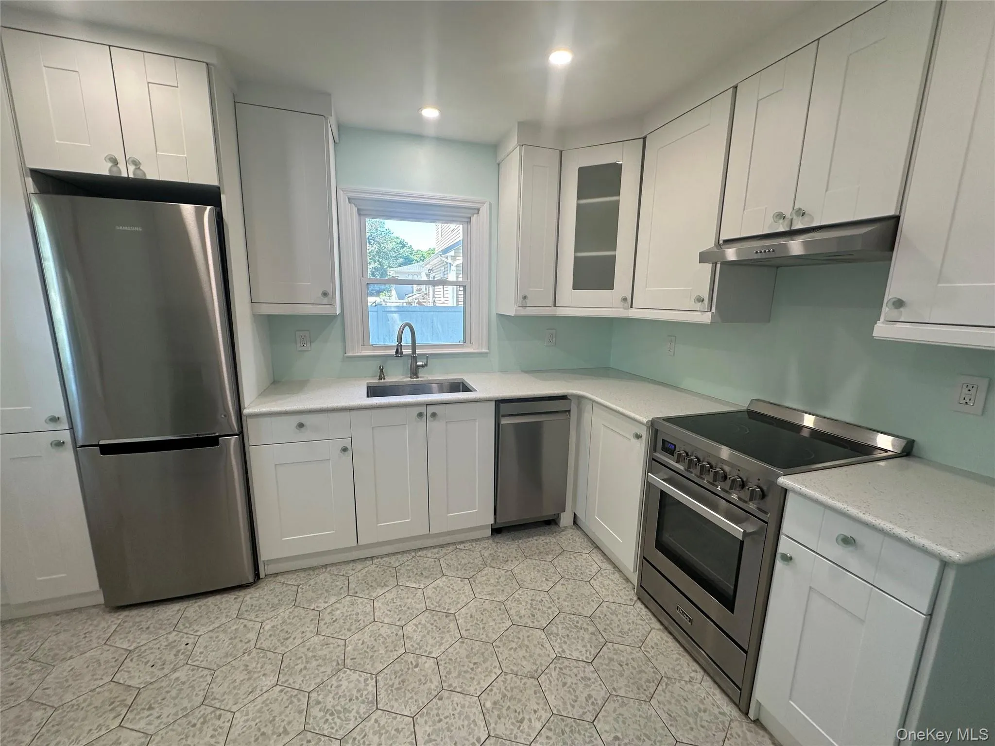 7 Bolton Drive, Brookhaven, NY, 2 Bedrooms Bedrooms, 4 Rooms Rooms,1 BathroomBathrooms,Residential Lease,For Rent,Bolton,0,1008746 7 Bolton Drive, Brookhaven, NY, 2 Bedrooms Bedrooms, 4 Rooms Rooms,1 BathroomBathrooms,Residential Lease,For Rent,Bolton,0,1008746