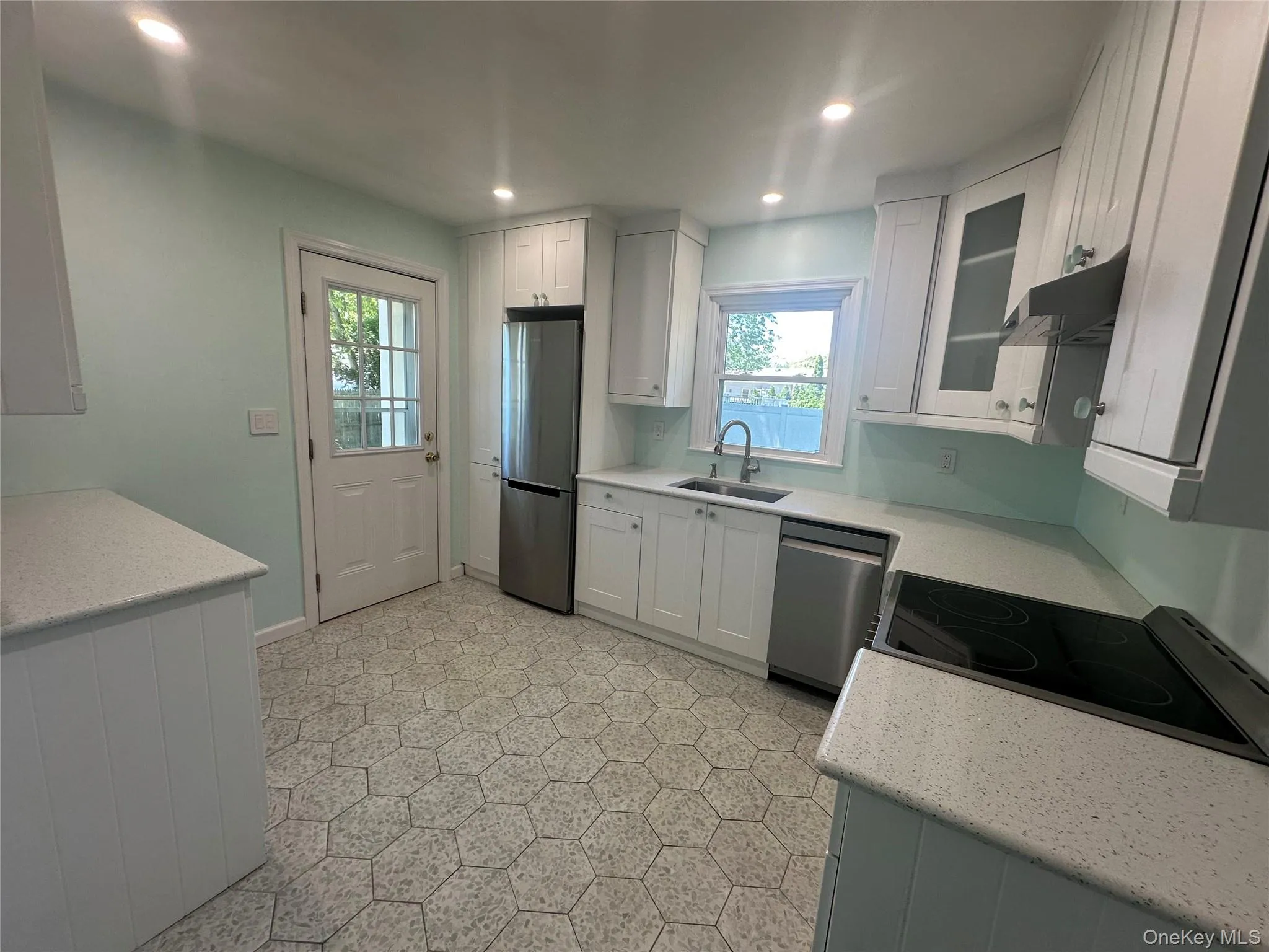 7 Bolton Drive, Brookhaven, NY, 2 Bedrooms Bedrooms, 4 Rooms Rooms,1 BathroomBathrooms,Residential Lease,For Rent,Bolton,0,1008746 7 Bolton Drive, Brookhaven, NY, 2 Bedrooms Bedrooms, 4 Rooms Rooms,1 BathroomBathrooms,Residential Lease,For Rent,Bolton,0,1008746