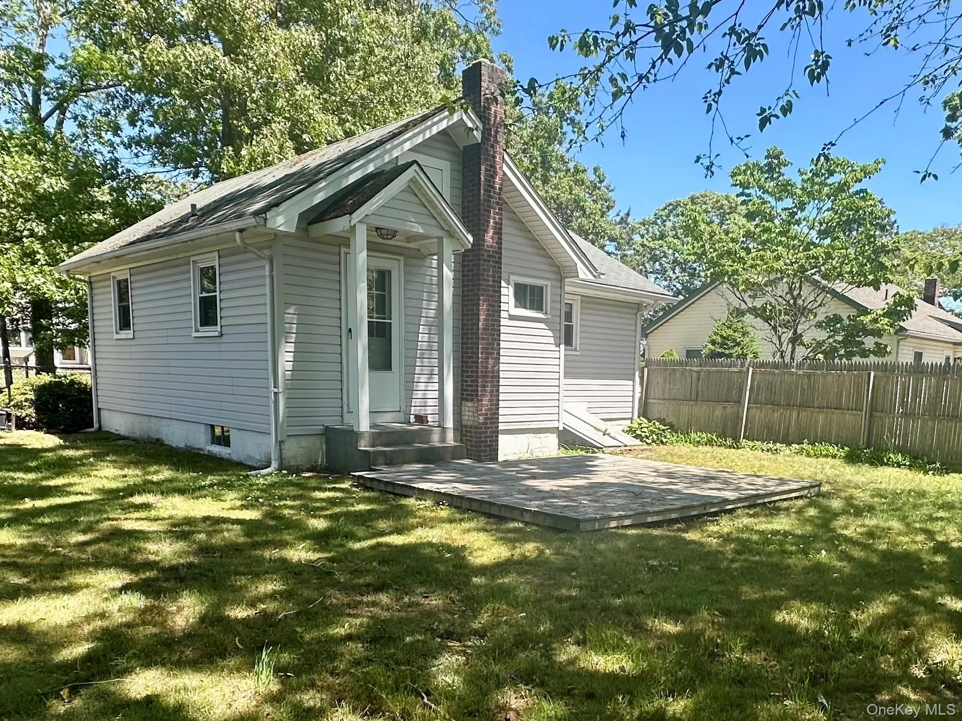 7 Bolton Drive, Brookhaven, NY, 2 Bedrooms Bedrooms, 4 Rooms Rooms,1 BathroomBathrooms,Residential Lease,For Rent,Bolton,0,1008746 7 Bolton Drive, Brookhaven, NY, 2 Bedrooms Bedrooms, 4 Rooms Rooms,1 BathroomBathrooms,Residential Lease,For Rent,Bolton,0,1008746