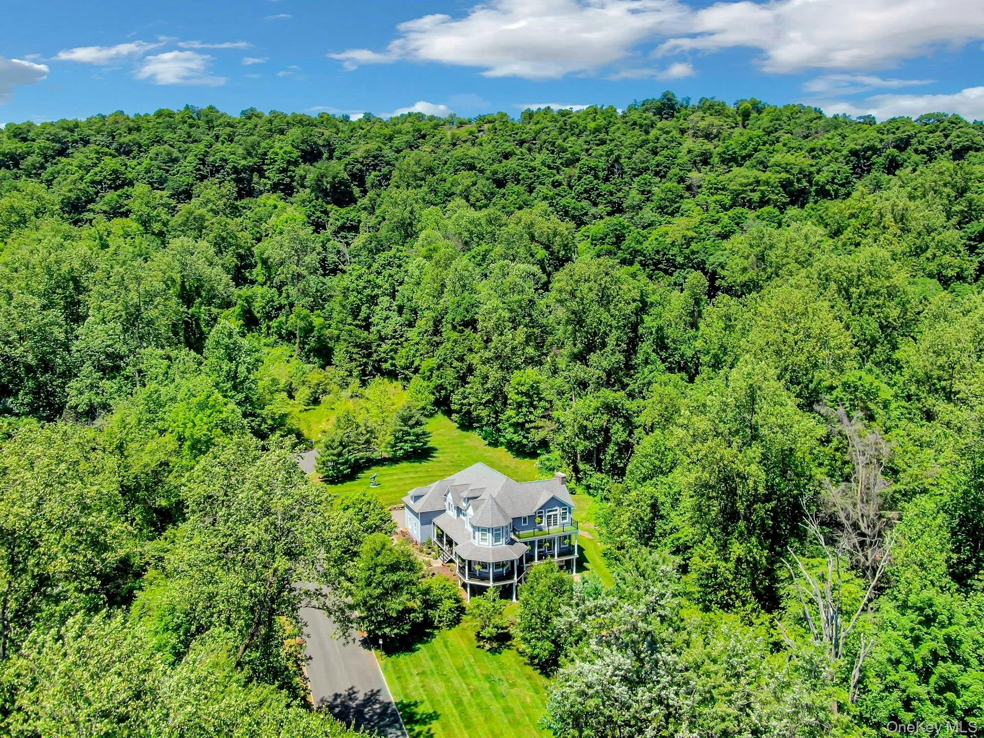 11 Badi Drive, Clarkstown, NY, 6 Bedrooms Bedrooms, 13 Rooms Rooms,4 BathroomsBathrooms,Residential,For Rent,Badi,0,KEY1008750 11 Badi Drive, Clarkstown, NY, 6 Bedrooms Bedrooms, 13 Rooms Rooms,4 BathroomsBathrooms,Residential,For Rent,Badi,0,KEY1008750