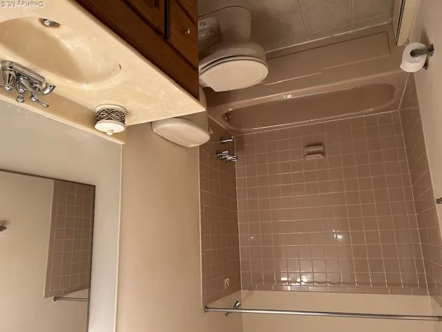 4 Dougbeth Drive, Brookhaven, NY, 4 Bedrooms Bedrooms, 9 Rooms Rooms,2 BathroomsBathrooms,Residential,For Rent,Dougbeth,0,1008758 4 Dougbeth Drive, Brookhaven, NY, 4 Bedrooms Bedrooms, 9 Rooms Rooms,2 BathroomsBathrooms,Residential,For Rent,Dougbeth,0,1008758