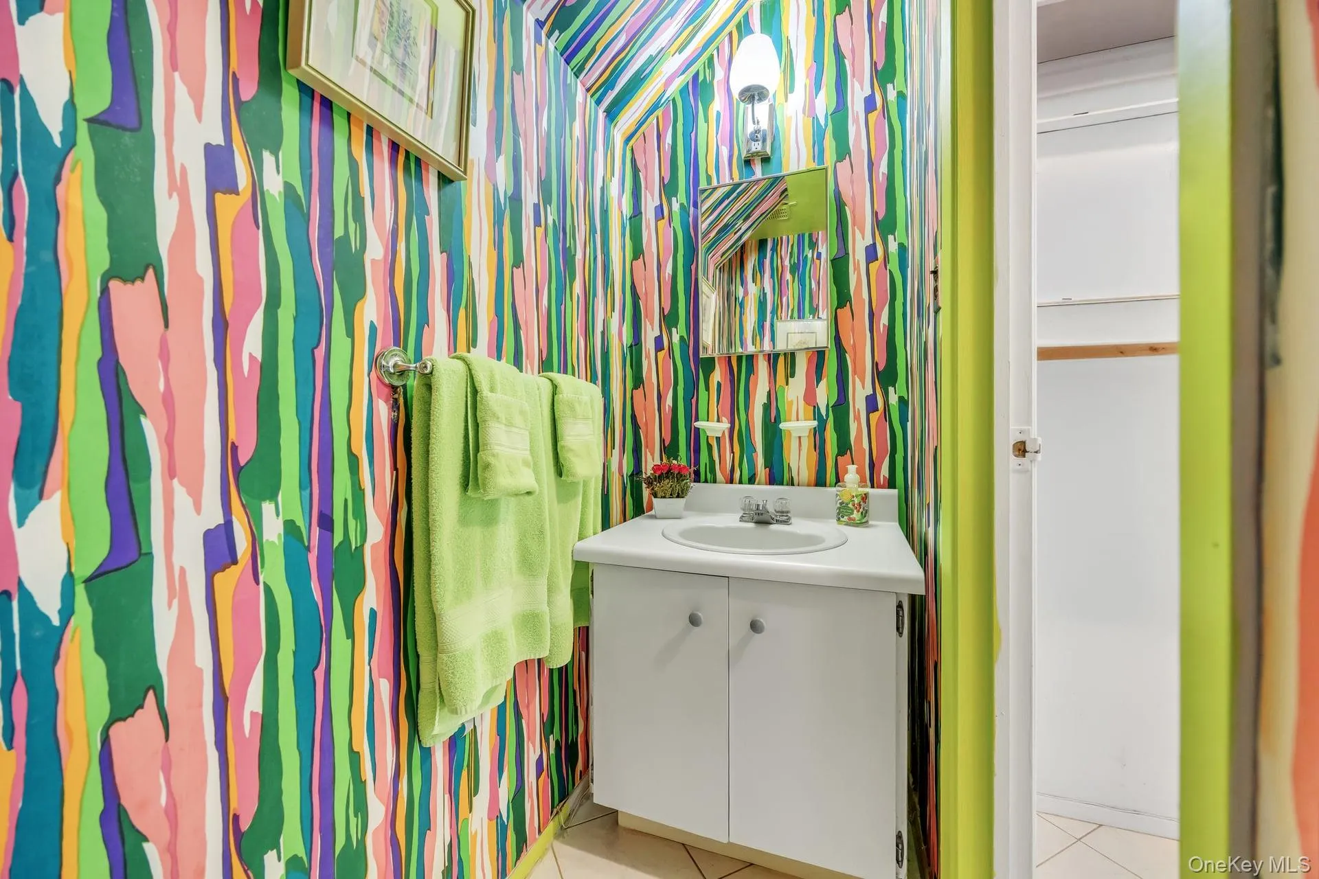 9 Quincy Lane, Smithtown, NY, 4 Bedrooms Bedrooms, 7 Rooms Rooms,2 BathroomsBathrooms,Residential,For Rent,Quincy,0,1008767 9 Quincy Lane, Smithtown, NY, 4 Bedrooms Bedrooms, 7 Rooms Rooms,2 BathroomsBathrooms,Residential,For Rent,Quincy,0,1008767
