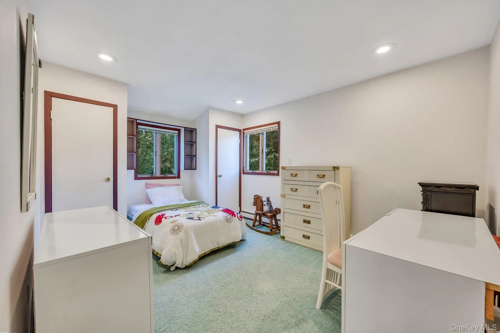 9 Quincy Lane, Smithtown, NY, 4 Bedrooms Bedrooms, 7 Rooms Rooms,2 BathroomsBathrooms,Residential,For Rent,Quincy,0,1008767 9 Quincy Lane, Smithtown, NY, 4 Bedrooms Bedrooms, 7 Rooms Rooms,2 BathroomsBathrooms,Residential,For Rent,Quincy,0,1008767