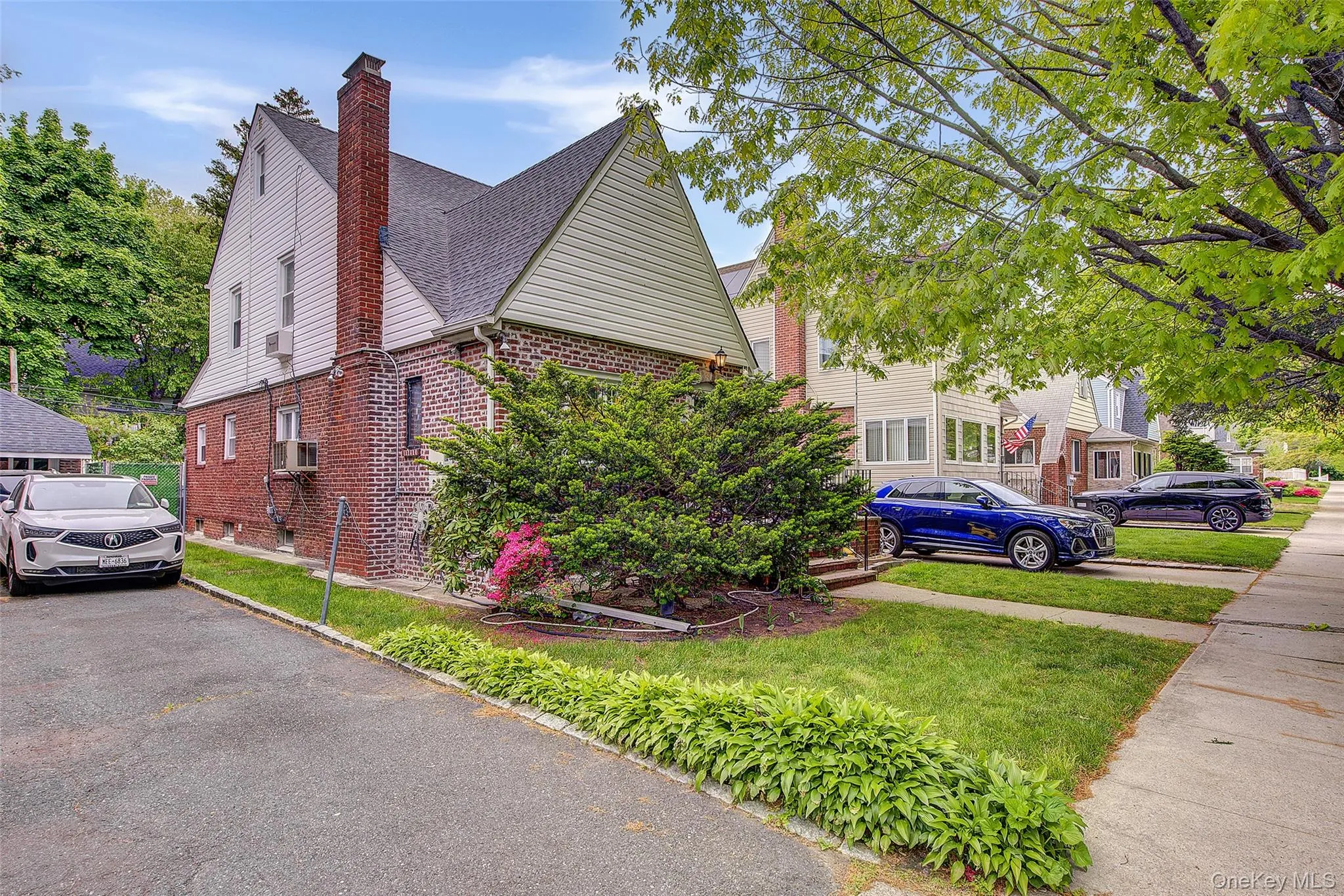 80-38 236th Street, New York, NY, 3 Bedrooms Bedrooms, 6 Rooms Rooms,2 BathroomsBathrooms,Residential,For Rent,236th,0,1008769 80-38 236th Street, New York, NY, 3 Bedrooms Bedrooms, 6 Rooms Rooms,2 BathroomsBathrooms,Residential,For Rent,236th,0,1008769
