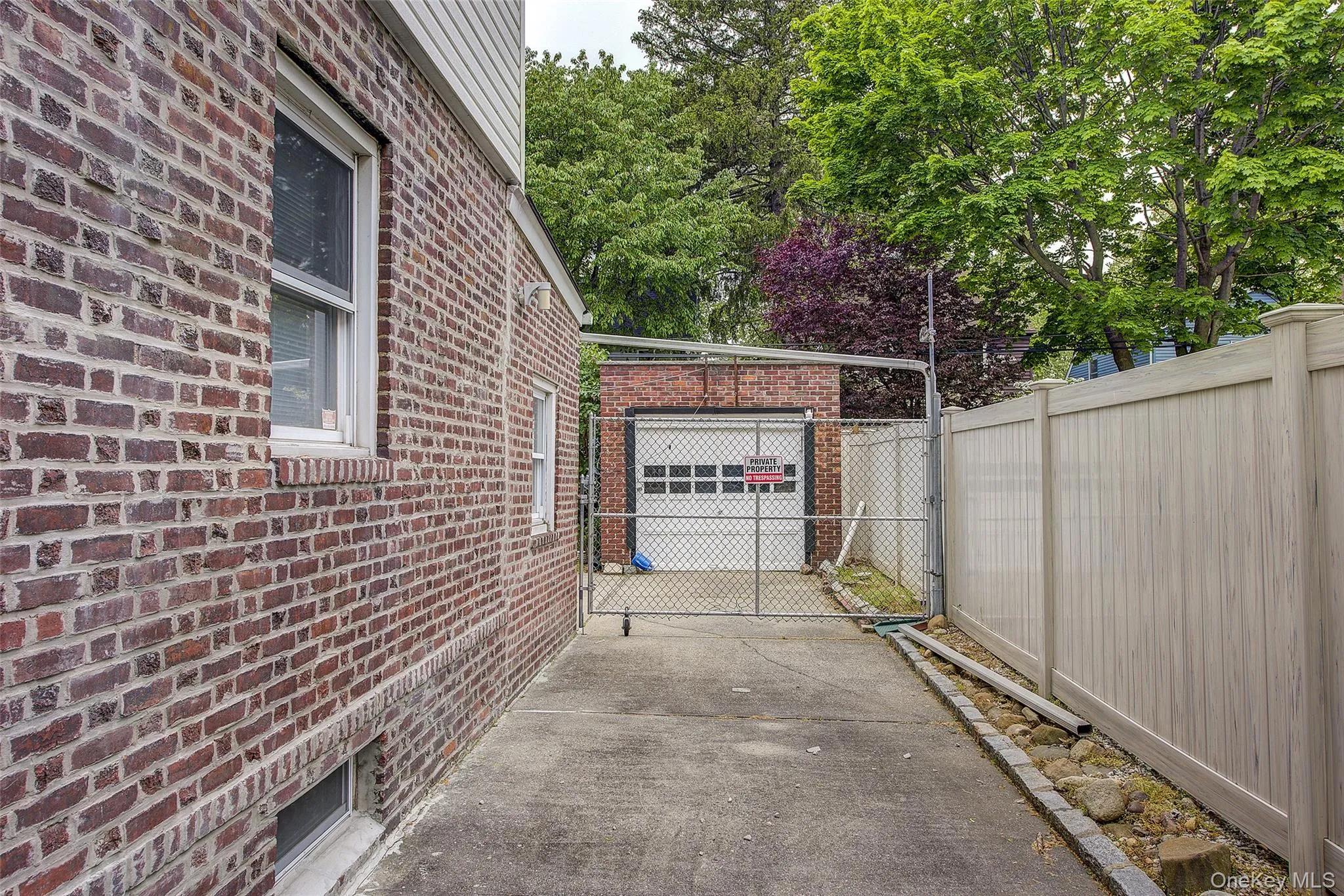 80-38 236th Street, New York, NY, 3 Bedrooms Bedrooms, 6 Rooms Rooms,2 BathroomsBathrooms,Residential,For Rent,236th,0,1008769 80-38 236th Street, New York, NY, 3 Bedrooms Bedrooms, 6 Rooms Rooms,2 BathroomsBathrooms,Residential,For Rent,236th,0,1008769