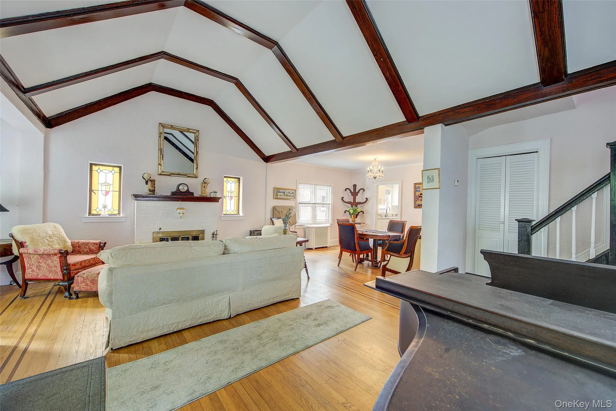 80-38 236th Street, New York, NY, 3 Bedrooms Bedrooms, 6 Rooms Rooms,2 BathroomsBathrooms,Residential,For Rent,236th,0,1008769 80-38 236th Street, New York, NY, 3 Bedrooms Bedrooms, 6 Rooms Rooms,2 BathroomsBathrooms,Residential,For Rent,236th,0,1008769