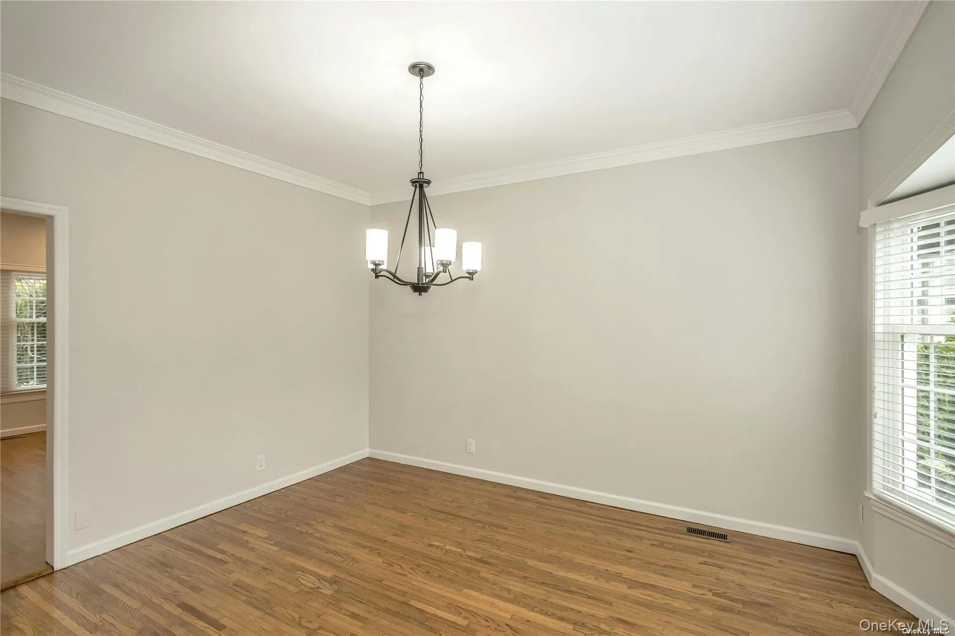 22 Duke Of Gloucest, North Hempstead, NY, 3 Bedrooms Bedrooms, 7 Rooms Rooms,3 BathroomsBathrooms,Residential,For Rent,Duke Of Gloucest,0,1008777 22 Duke Of Gloucest, North Hempstead, NY, 3 Bedrooms Bedrooms, 7 Rooms Rooms,3 BathroomsBathrooms,Residential,For Rent,Duke Of Gloucest,0,1008777