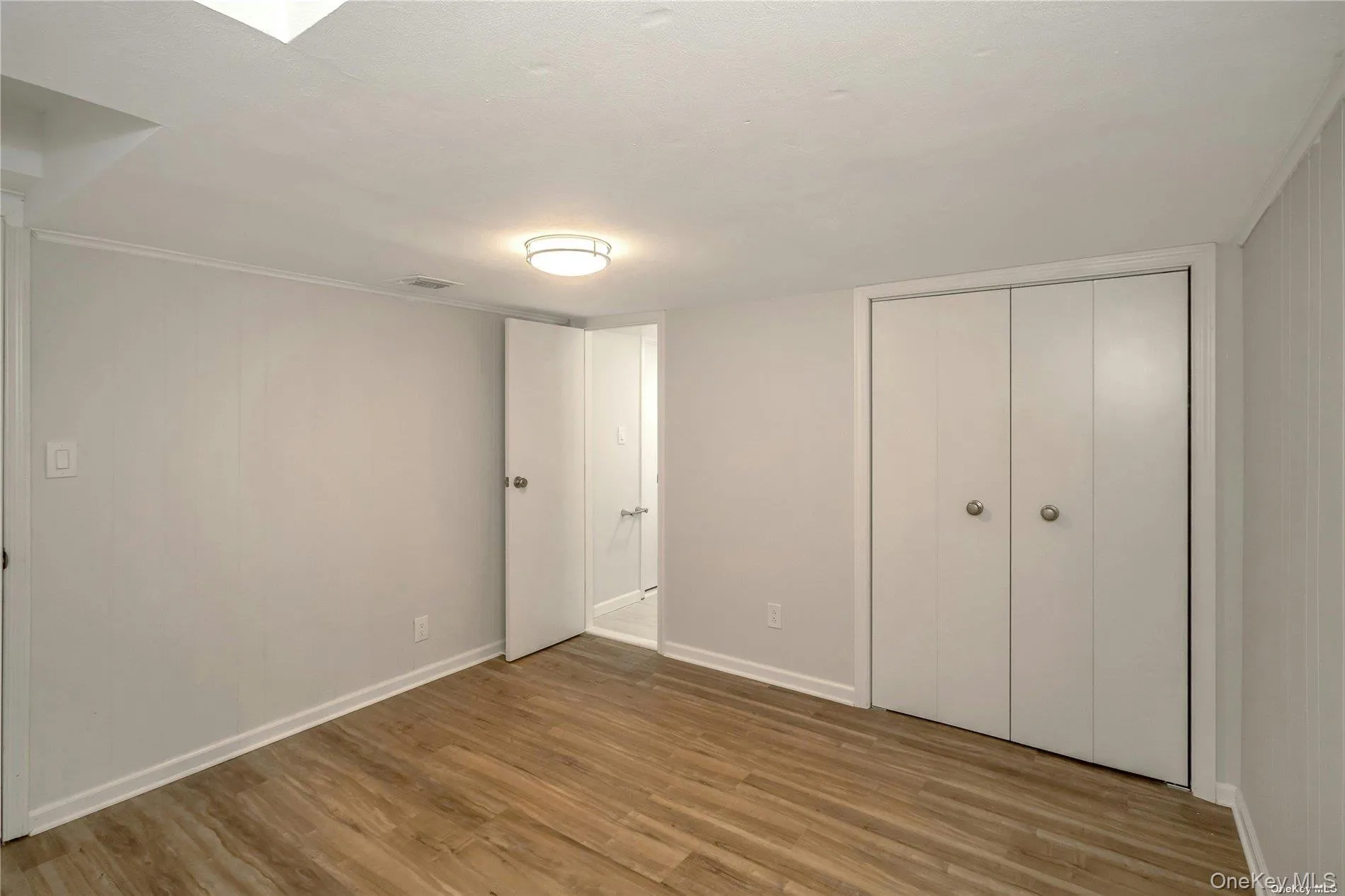 22 Duke Of Gloucest, North Hempstead, NY, 3 Bedrooms Bedrooms, 7 Rooms Rooms,3 BathroomsBathrooms,Residential,For Rent,Duke Of Gloucest,0,1008777 22 Duke Of Gloucest, North Hempstead, NY, 3 Bedrooms Bedrooms, 7 Rooms Rooms,3 BathroomsBathrooms,Residential,For Rent,Duke Of Gloucest,0,1008777