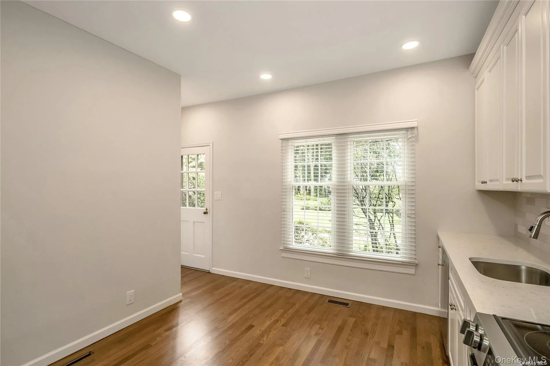 22 Duke Of Gloucest, North Hempstead, NY, 3 Bedrooms Bedrooms, 7 Rooms Rooms,3 BathroomsBathrooms,Residential,For Rent,Duke Of Gloucest,0,1008777 22 Duke Of Gloucest, North Hempstead, NY, 3 Bedrooms Bedrooms, 7 Rooms Rooms,3 BathroomsBathrooms,Residential,For Rent,Duke Of Gloucest,0,1008777