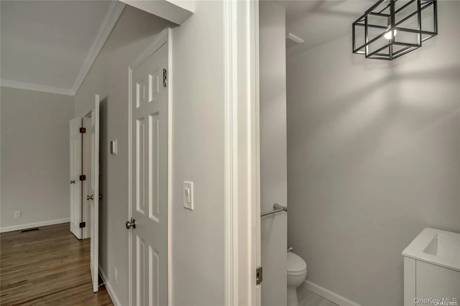 22 Duke Of Gloucest, North Hempstead, NY, 3 Bedrooms Bedrooms, 7 Rooms Rooms,3 BathroomsBathrooms,Residential,For Rent,Duke Of Gloucest,0,1008777 22 Duke Of Gloucest, North Hempstead, NY, 3 Bedrooms Bedrooms, 7 Rooms Rooms,3 BathroomsBathrooms,Residential,For Rent,Duke Of Gloucest,0,1008777