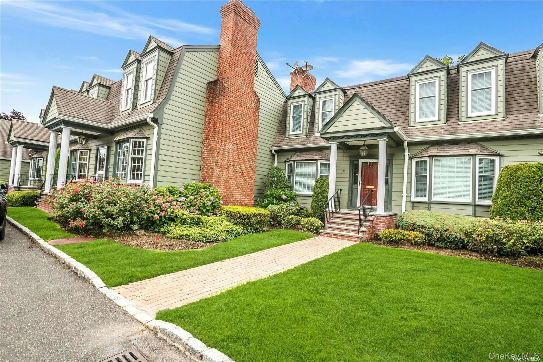 22 Duke Of Gloucest, North Hempstead, NY, 3 Bedrooms Bedrooms, 7 Rooms Rooms,3 BathroomsBathrooms,Residential,For Rent,Duke Of Gloucest,0,1008777 22 Duke Of Gloucest, North Hempstead, NY, 3 Bedrooms Bedrooms, 7 Rooms Rooms,3 BathroomsBathrooms,Residential,For Rent,Duke Of Gloucest,0,1008777