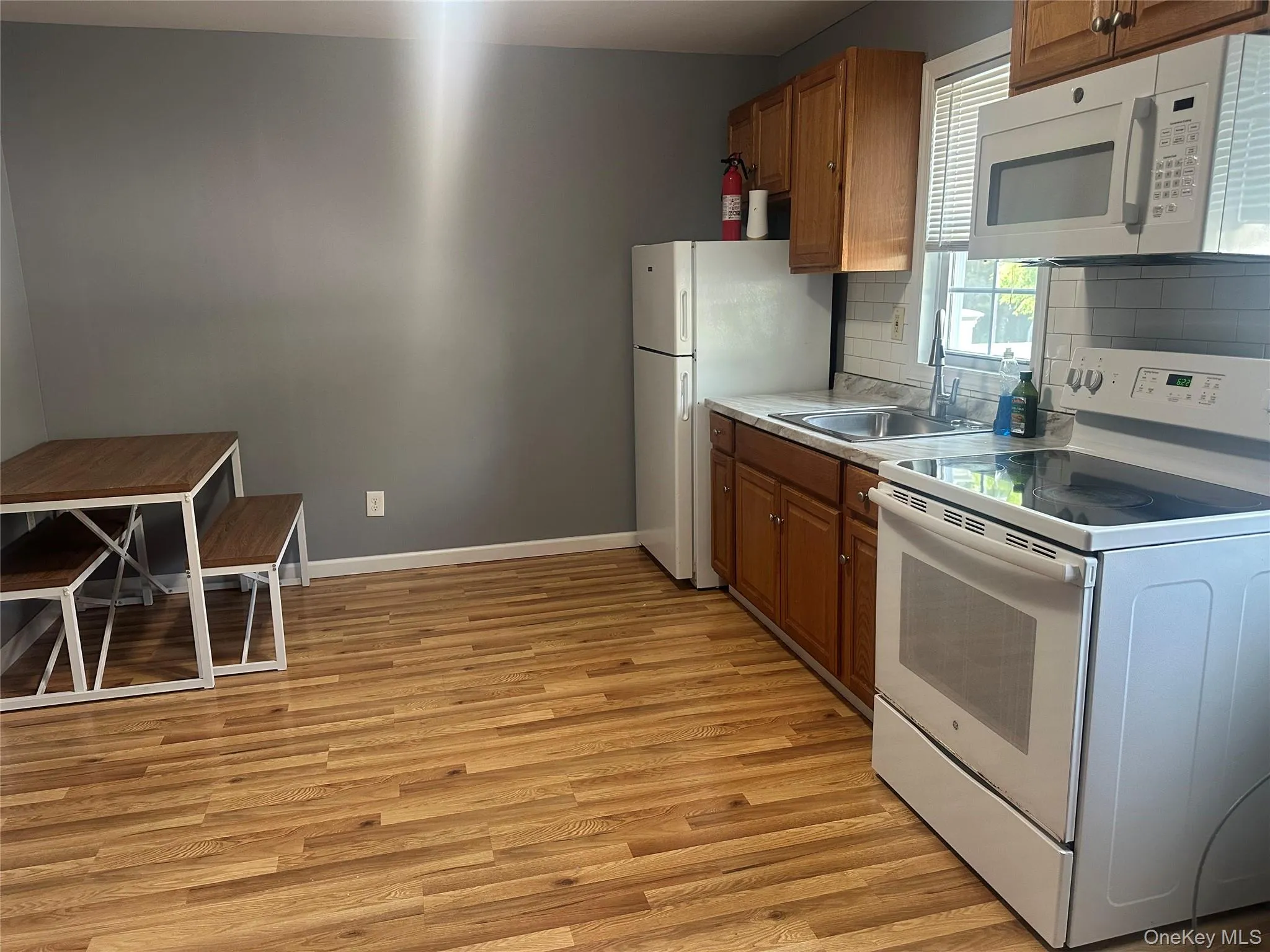18 Mill Lane, Brookhaven, NY, 5 Bedrooms Bedrooms, 10 Rooms Rooms,4 BathroomsBathrooms,Residential,For Rent,Mill,0,1008779 18 Mill Lane, Brookhaven, NY, 5 Bedrooms Bedrooms, 10 Rooms Rooms,4 BathroomsBathrooms,Residential,For Rent,Mill,0,1008779